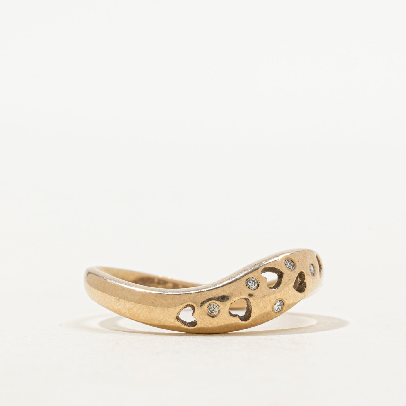 Bague en forme de cœur perforé sertie de diamants | Taille 8,25