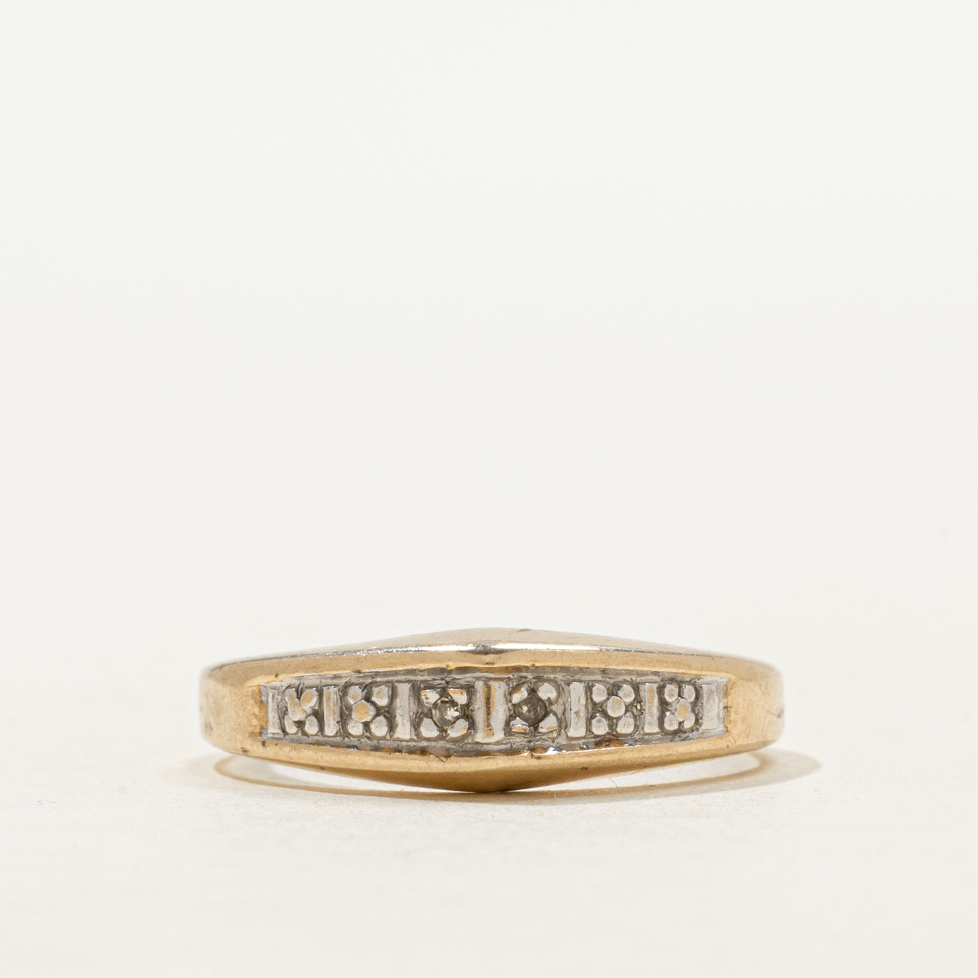 Six Stone Diamond Tapered Band | SZ 6.75
