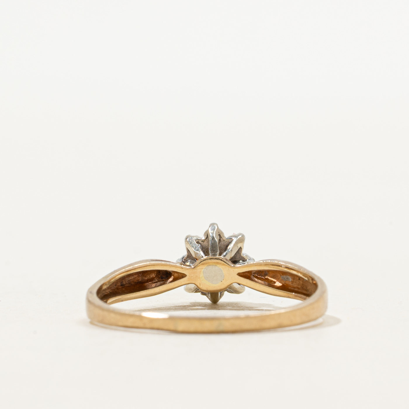 Bague sertie de pétales de diamants | Taille 7,25