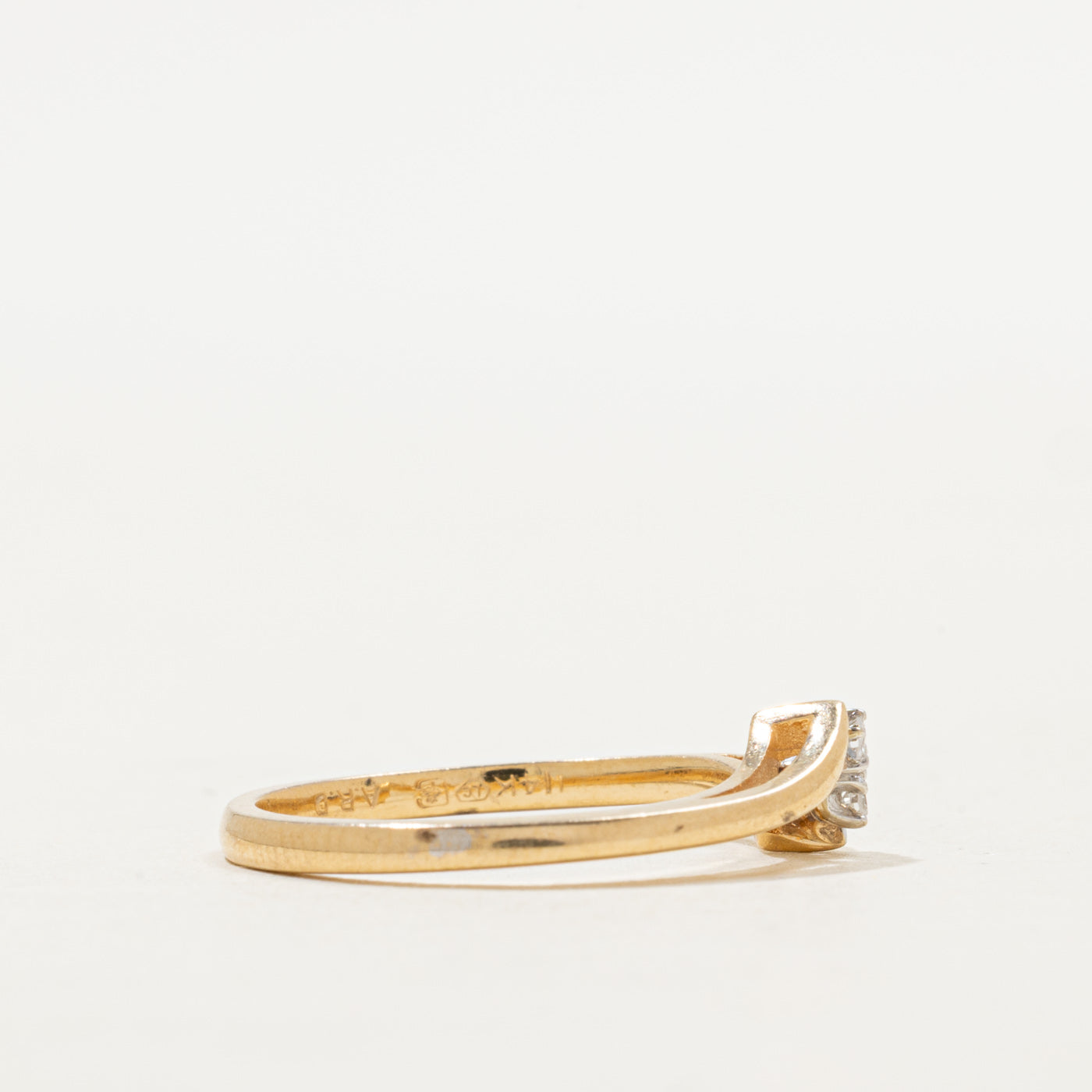 Bague canadienne à deux diamants avec sertissage croisé | Taille 6,25