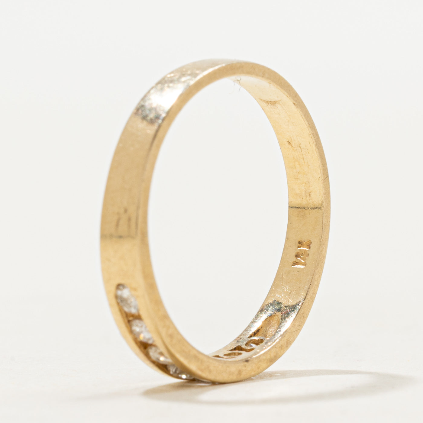 Bague sertie de sept diamants en canal | 3,35 mm | Taille 6,0