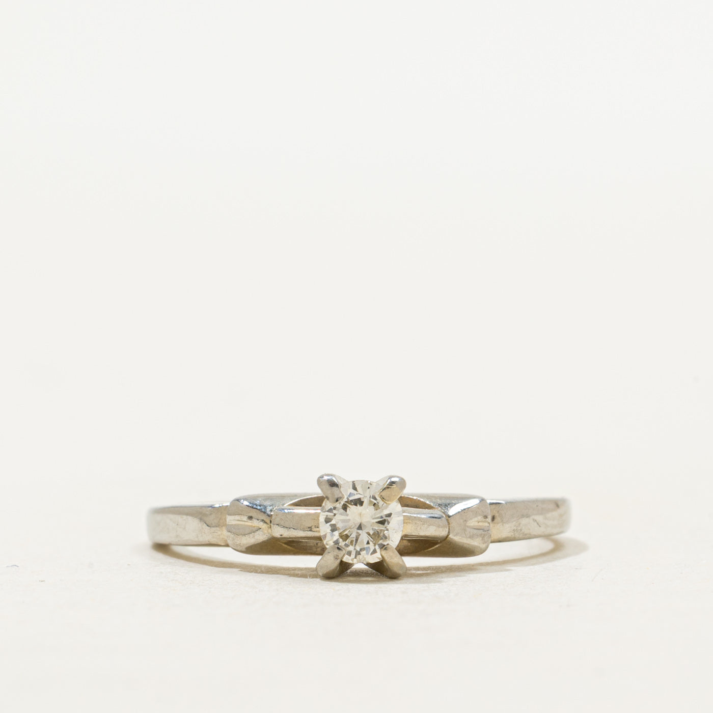 18K White Gold Solitaire Diamond Petite Ring | 0.17ct | SZ 6.25