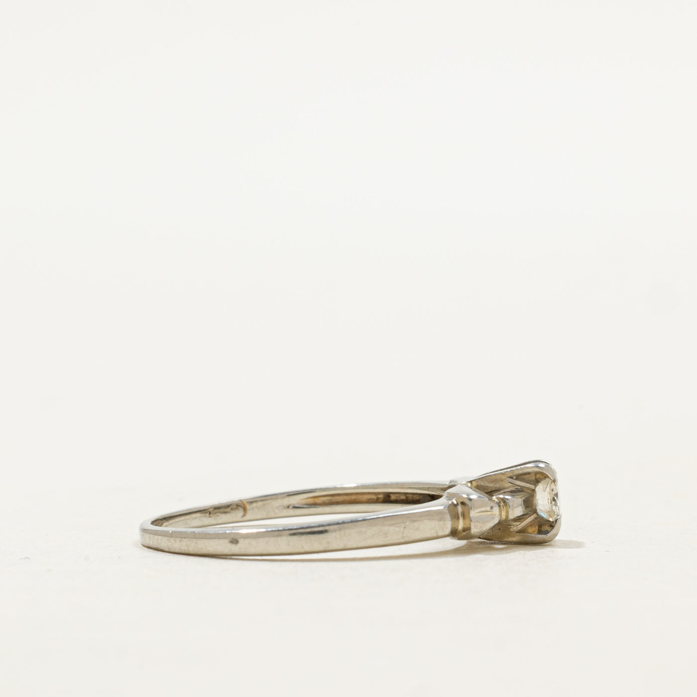 18K White Gold Solitaire Diamond Petite Ring | 0.17ct | SZ 6.25
