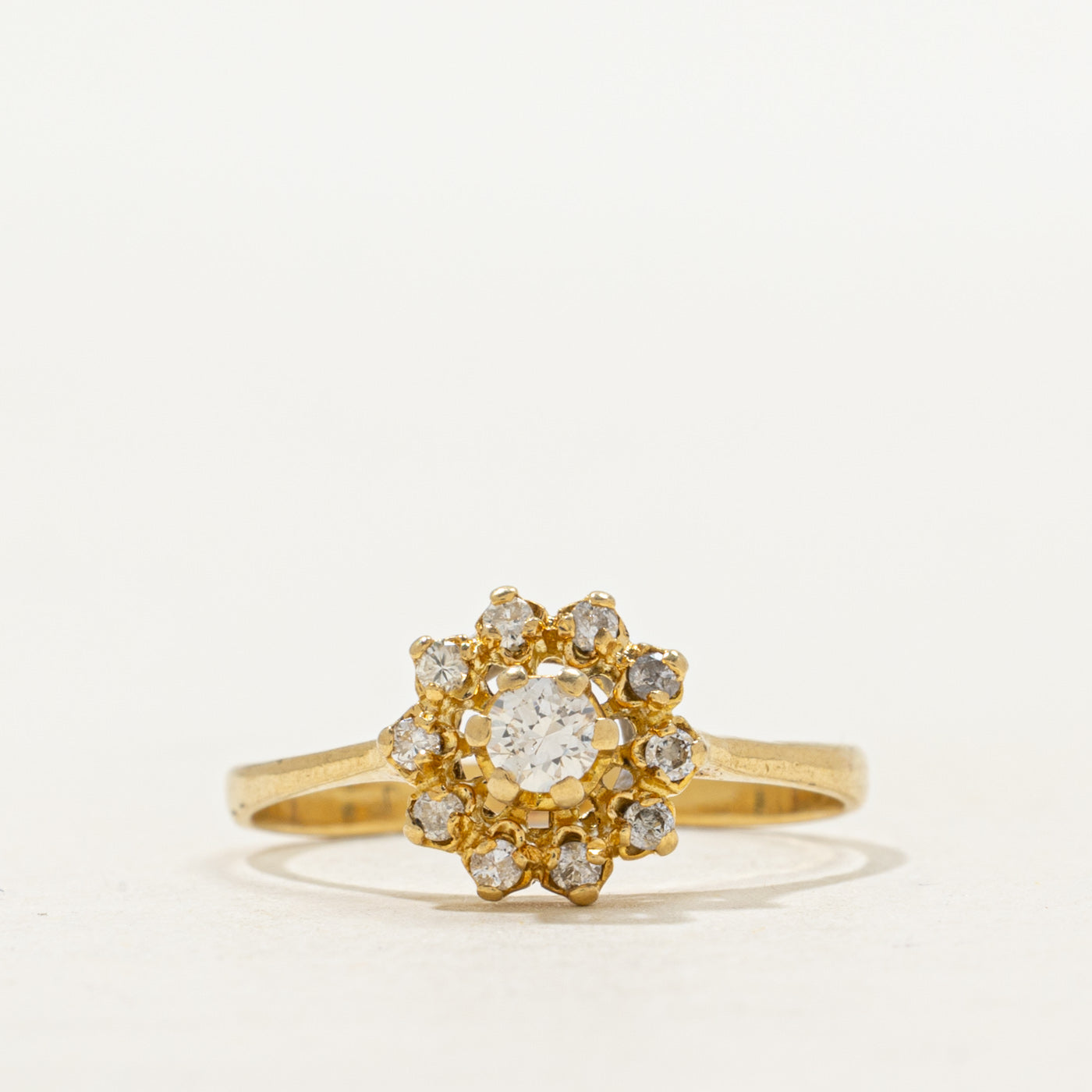 Bague halo en diamants 18 carats | Taille 5,25