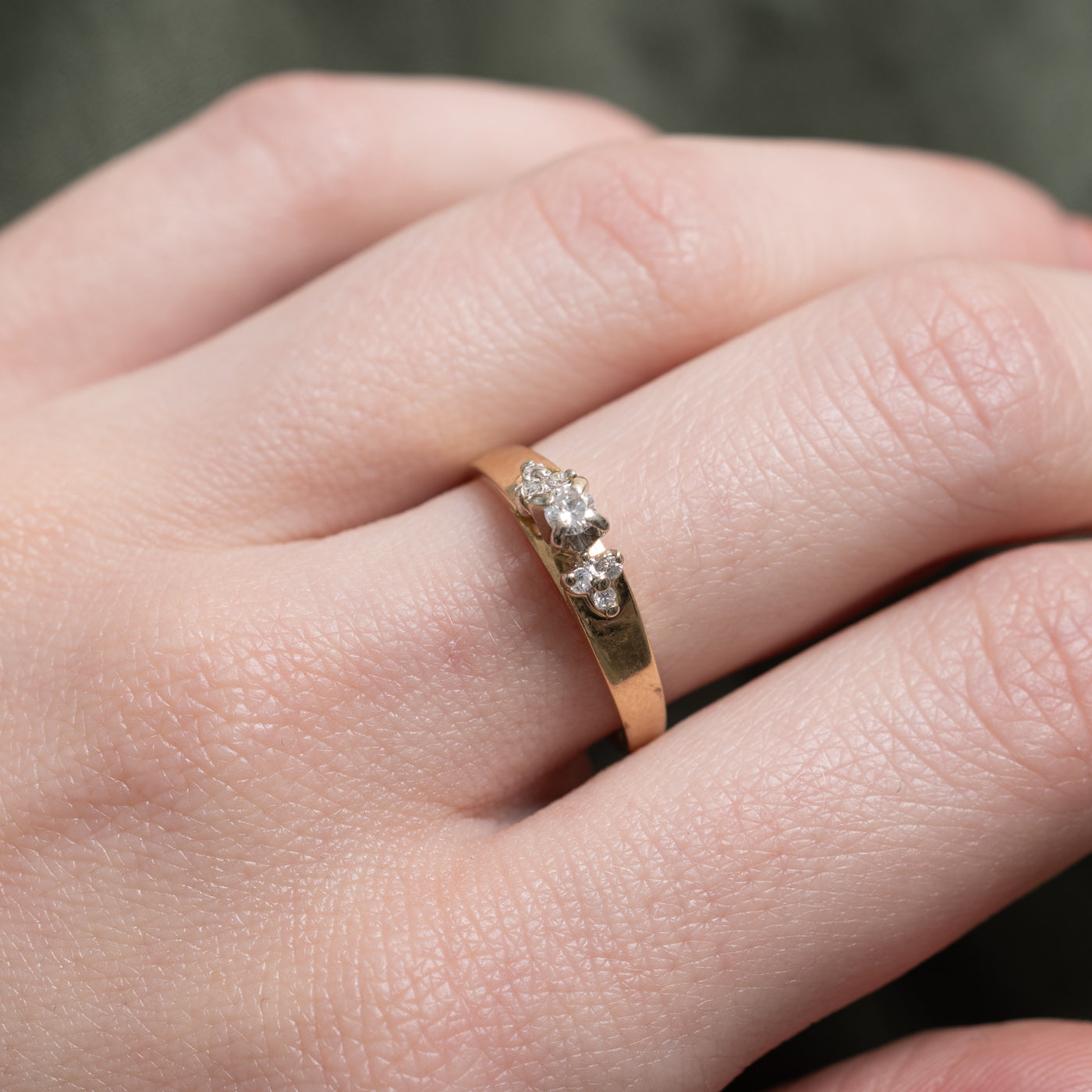 14k Yellow Gold Diamond Accented Ring | SZ 6.75