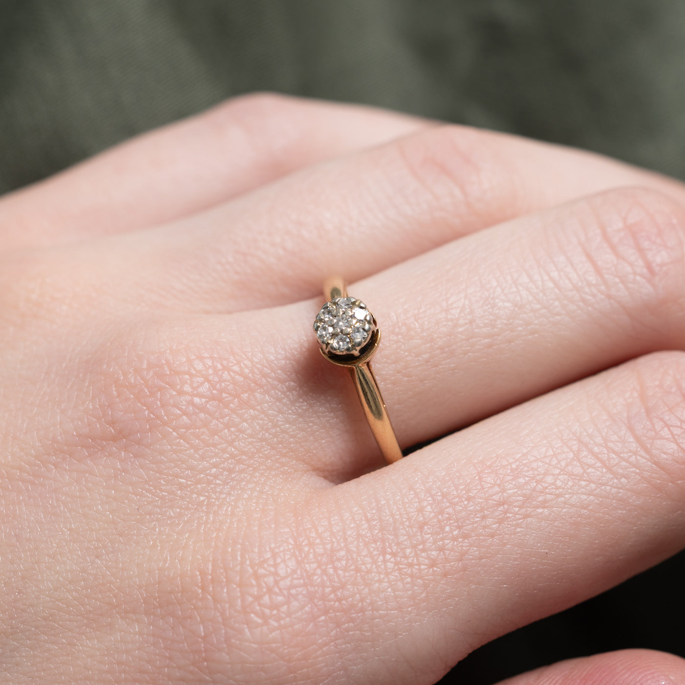 Diamond Circle Cluster Ring | SZ 7.5