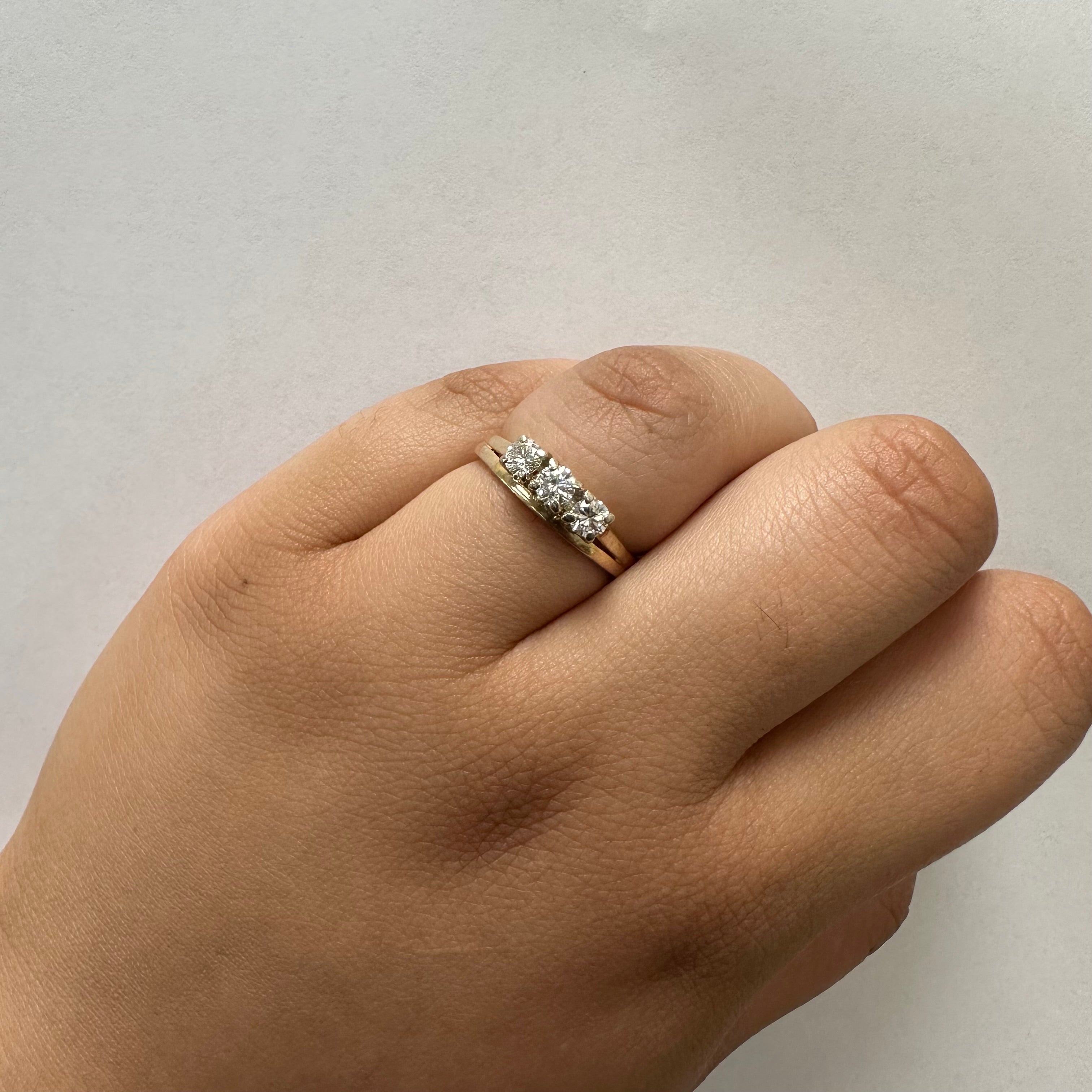 Diamond Hinge Ring | 0.50ctw | SZ 8 |