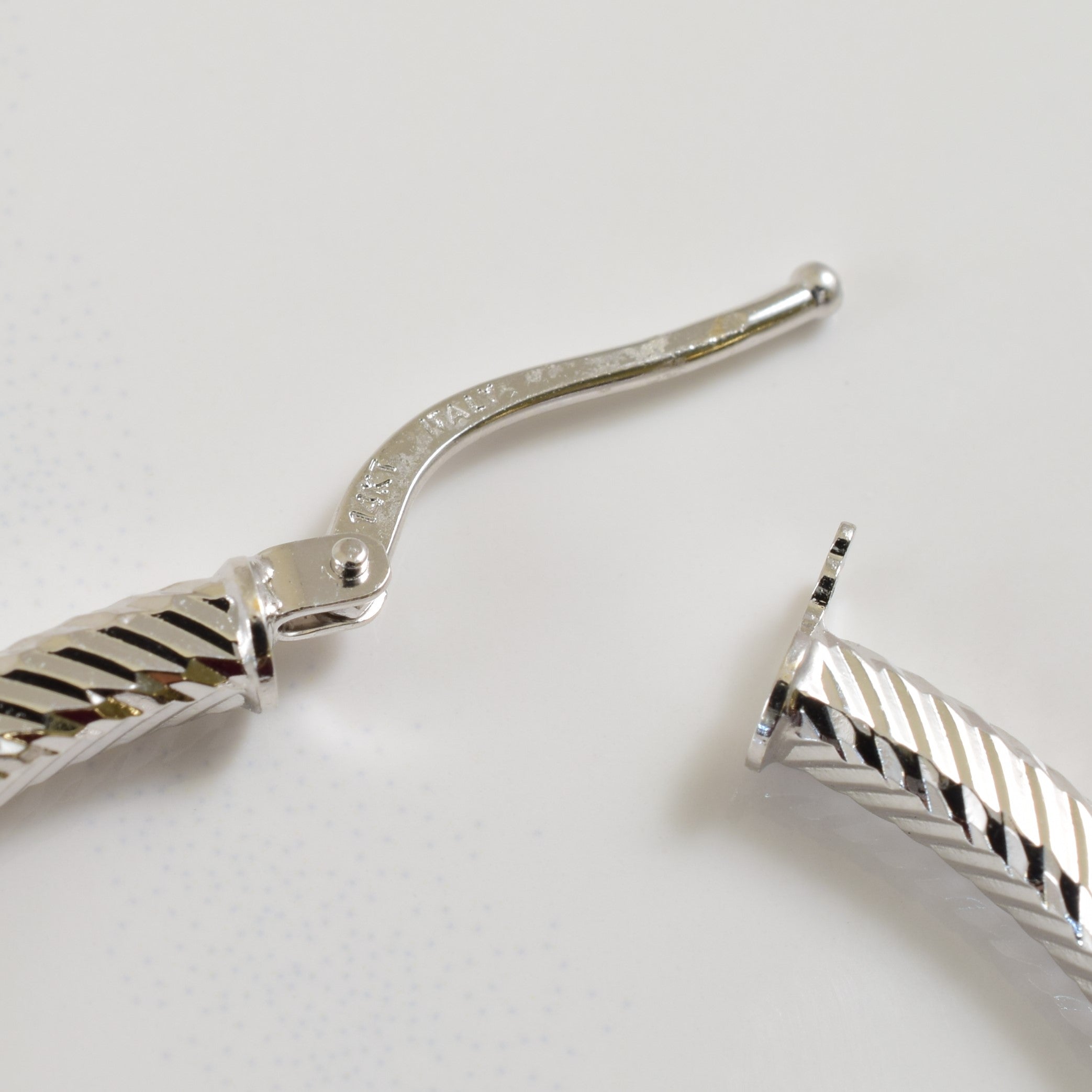 14k White Gold Hoop Earrings |