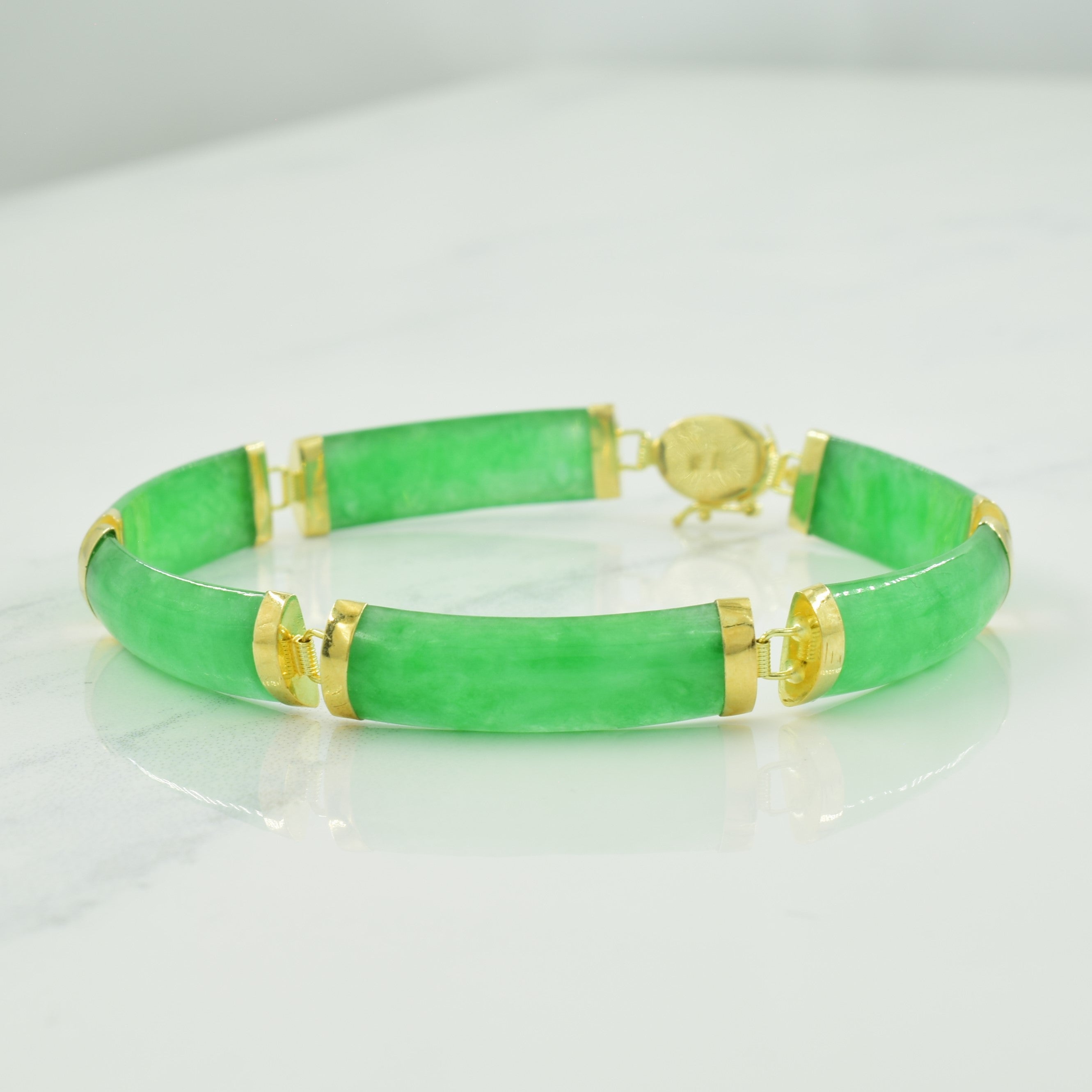 Half Dome Jadeite Bracelet | 33.00ctw | 6.5" |