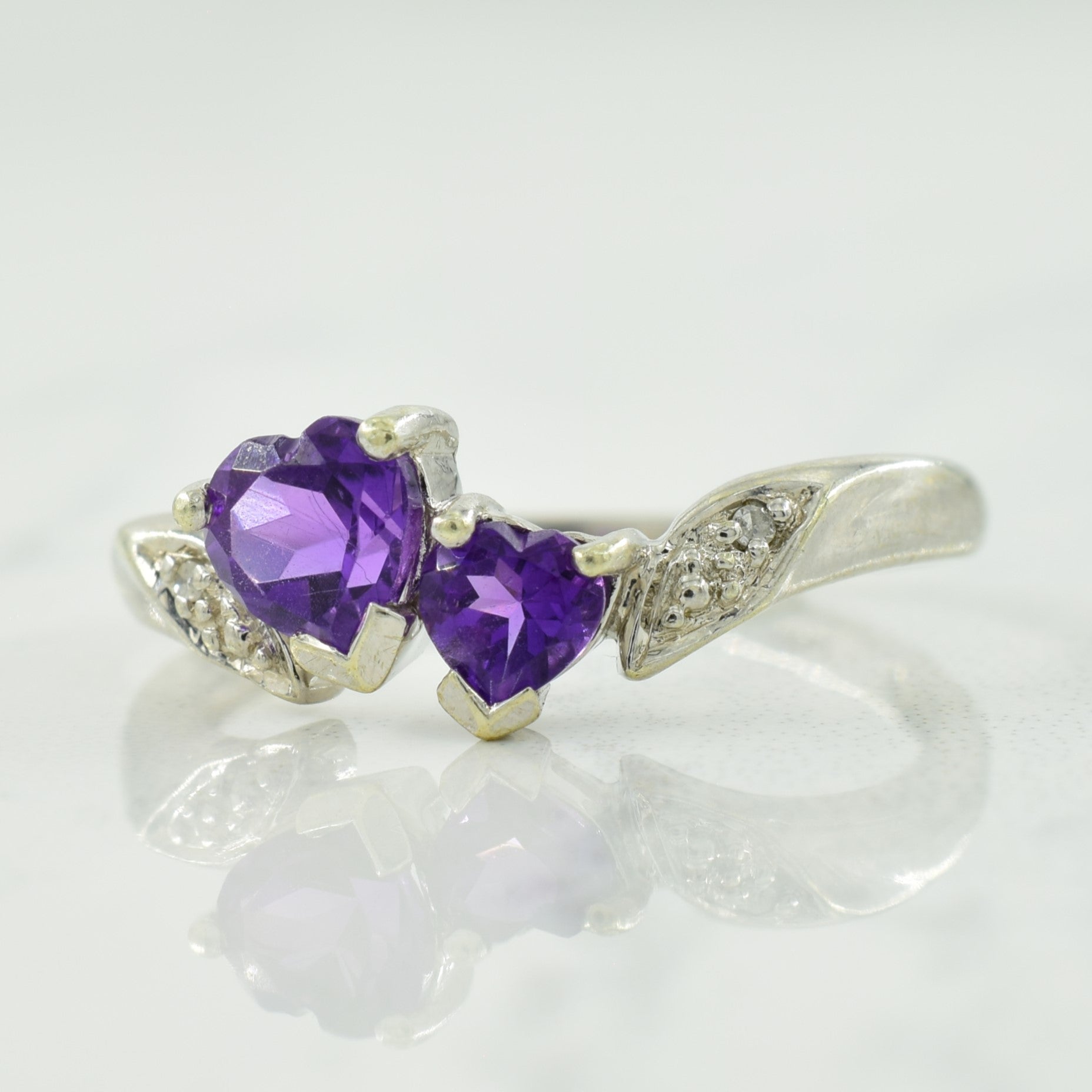 Heart Amethyst & Diamond Ring | 0.60ctw, 0.01ctw | SZ 7 |