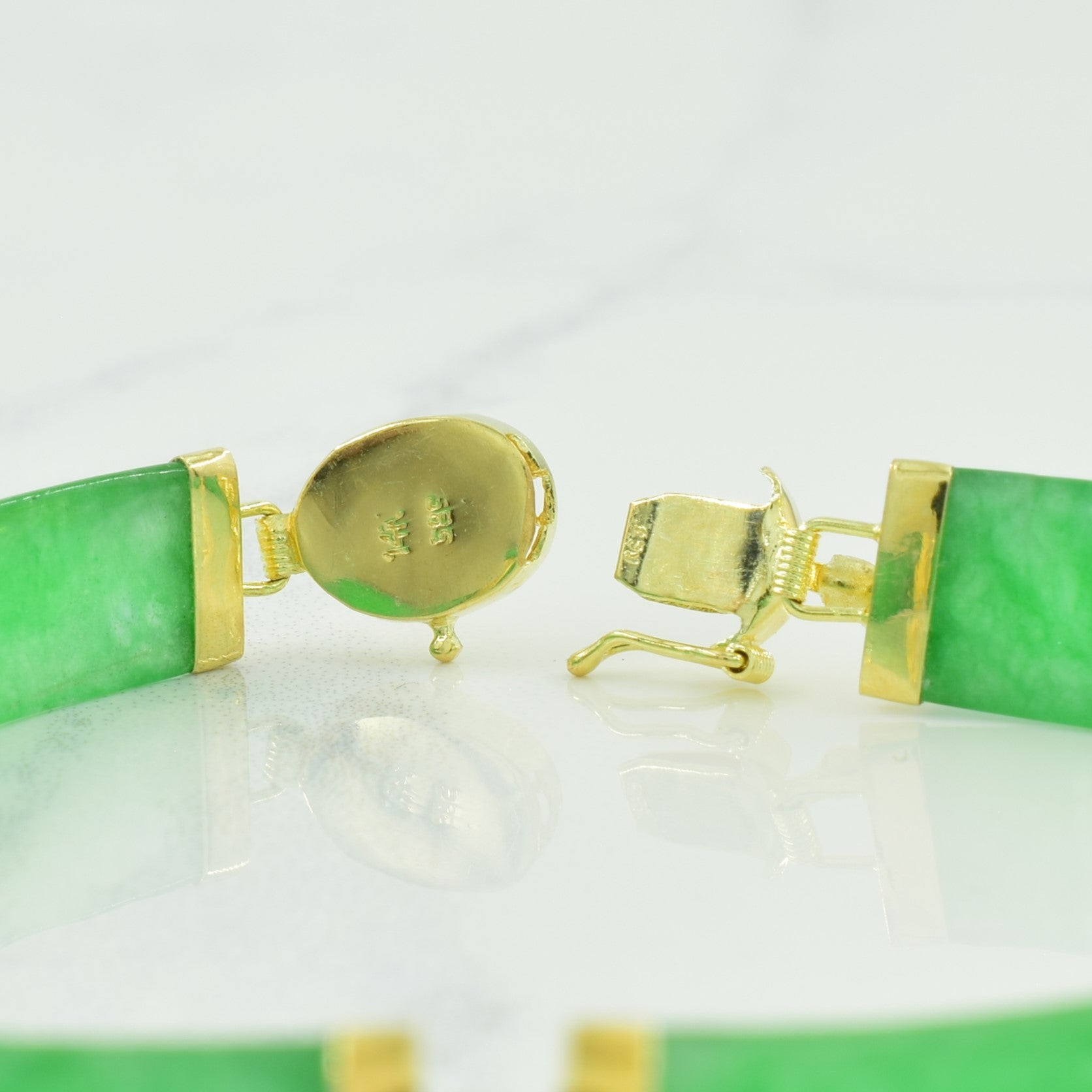 Half Dome Jadeite Bracelet | 33.00ctw | 6.5" |