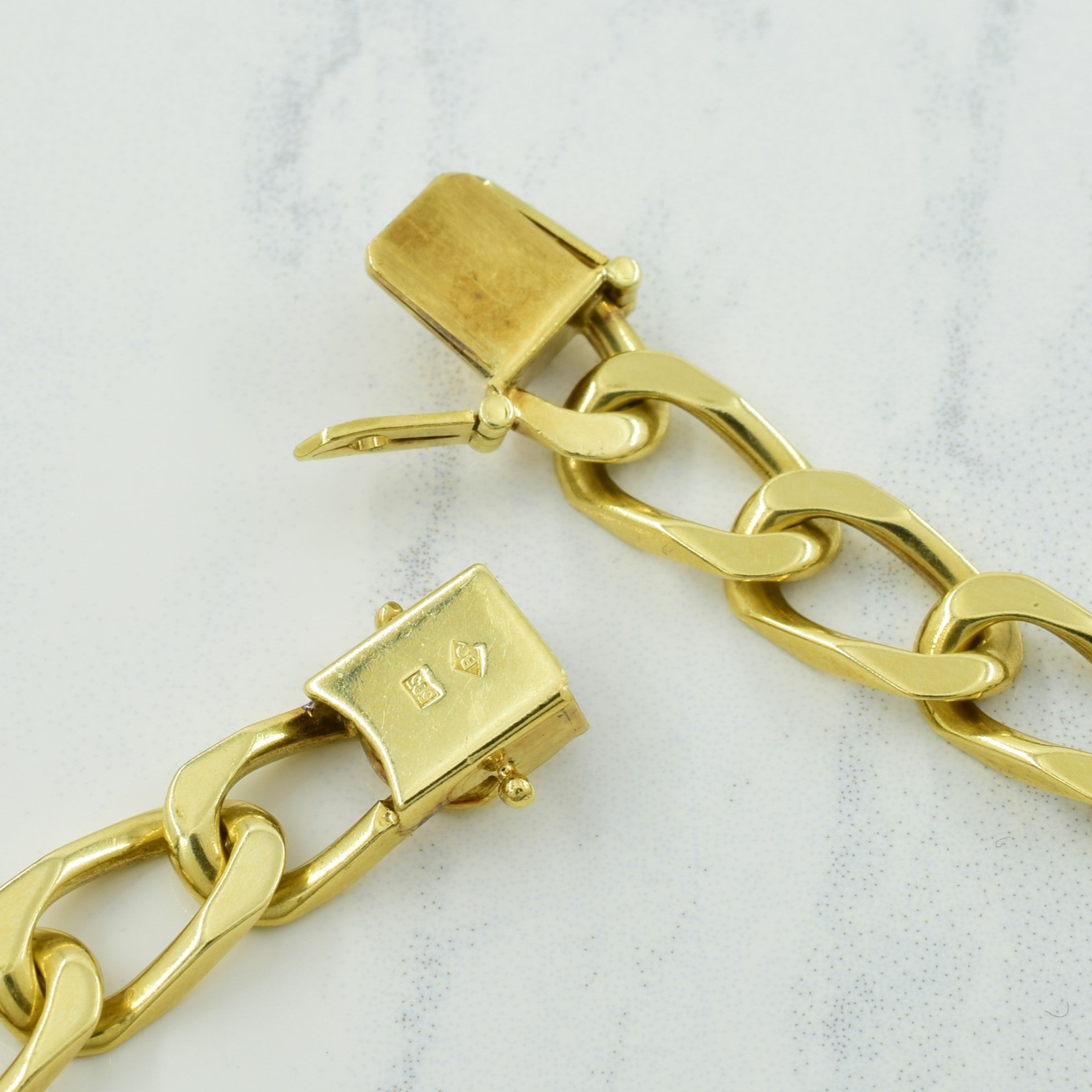 14k Yellow Gold Curb Link Bracelet | 7.25" |