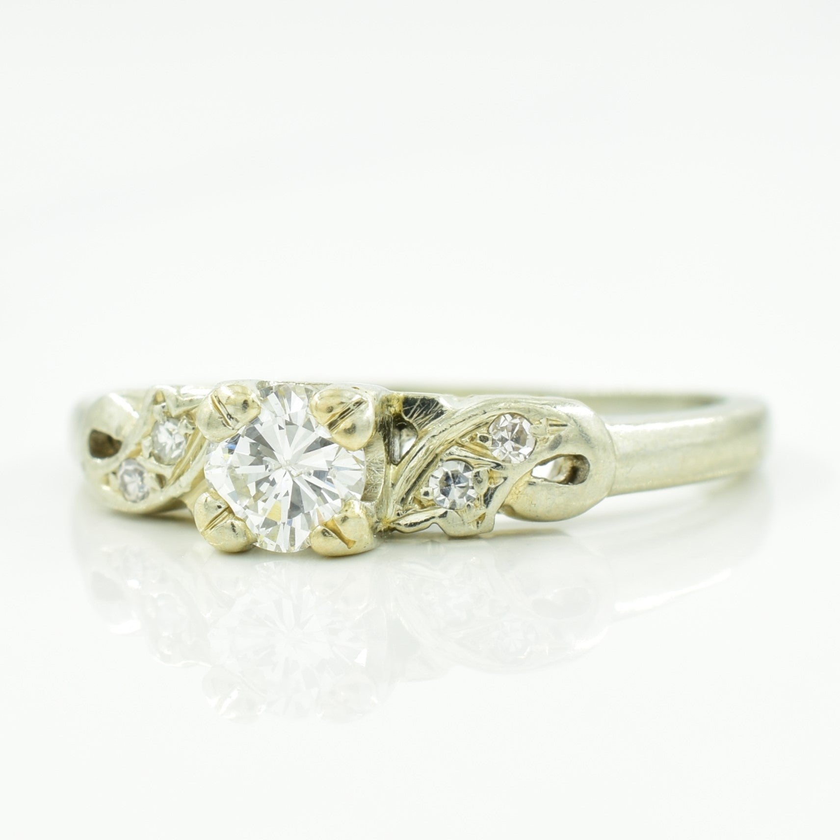 Five Stone Diamond Ring | 0.28ctw | SZ 5.75 |