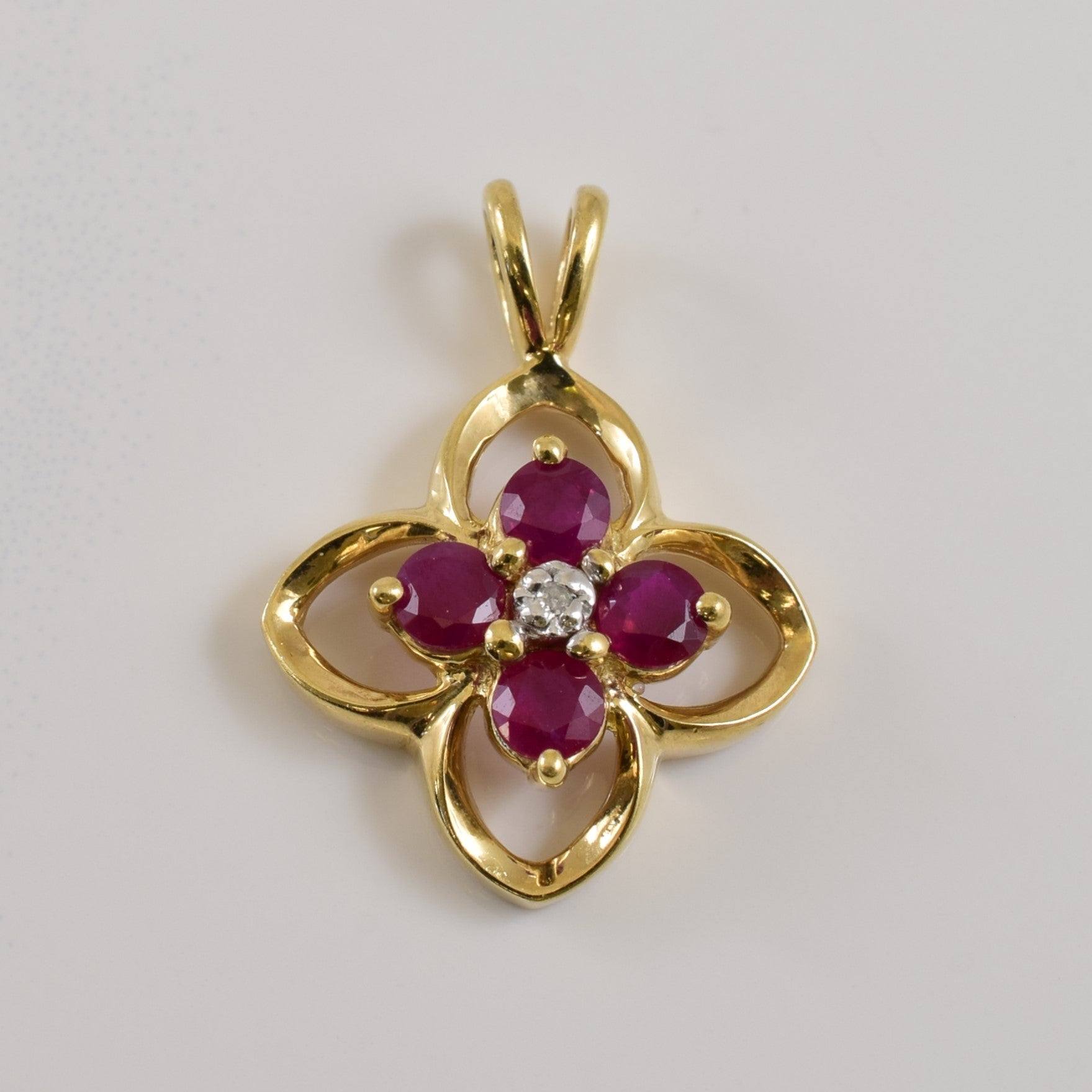 Ruby & Diamond Flower Pendant | 0.60ctw, 0.005ct |