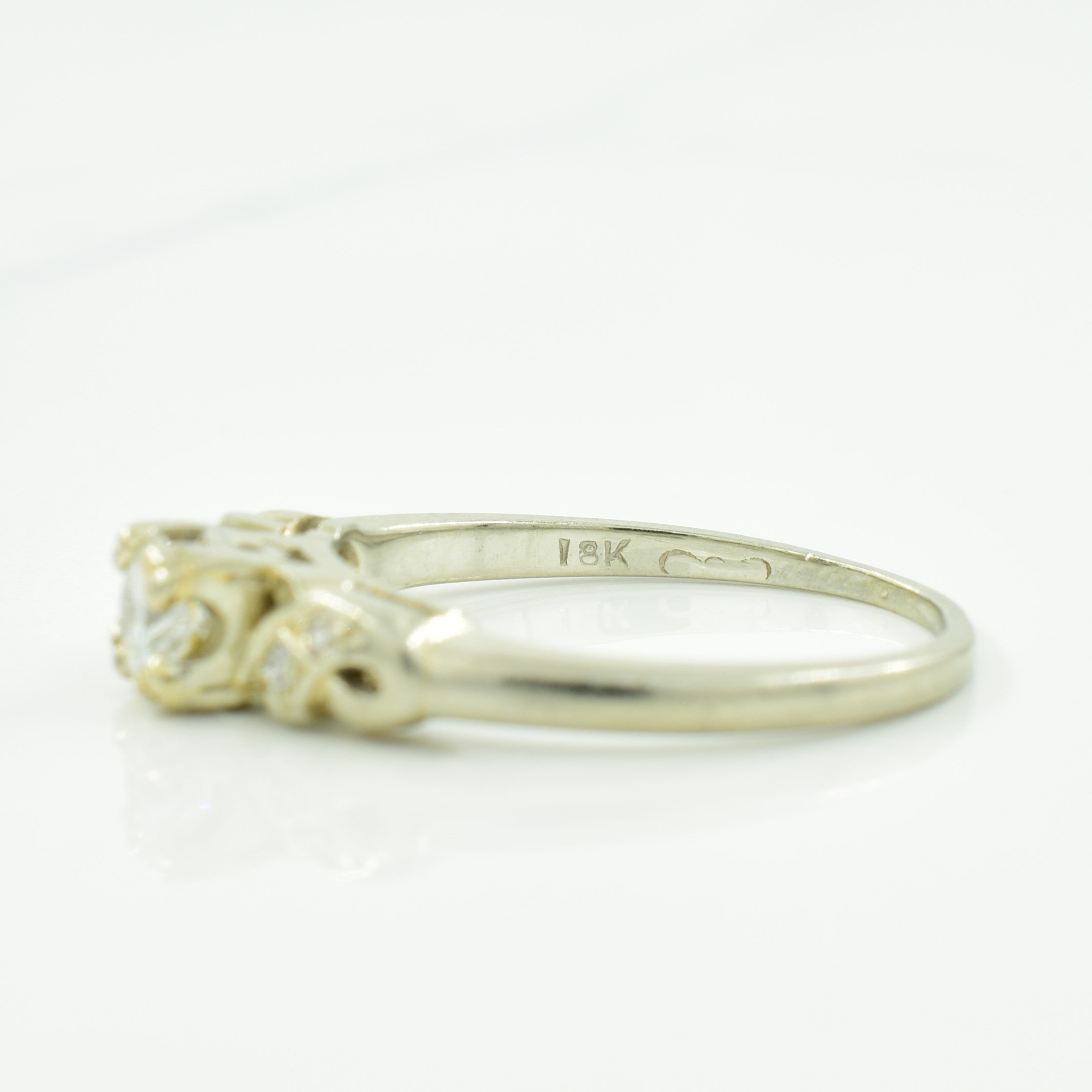 Five Stone Diamond Ring | 0.28ctw | SZ 5.75 |