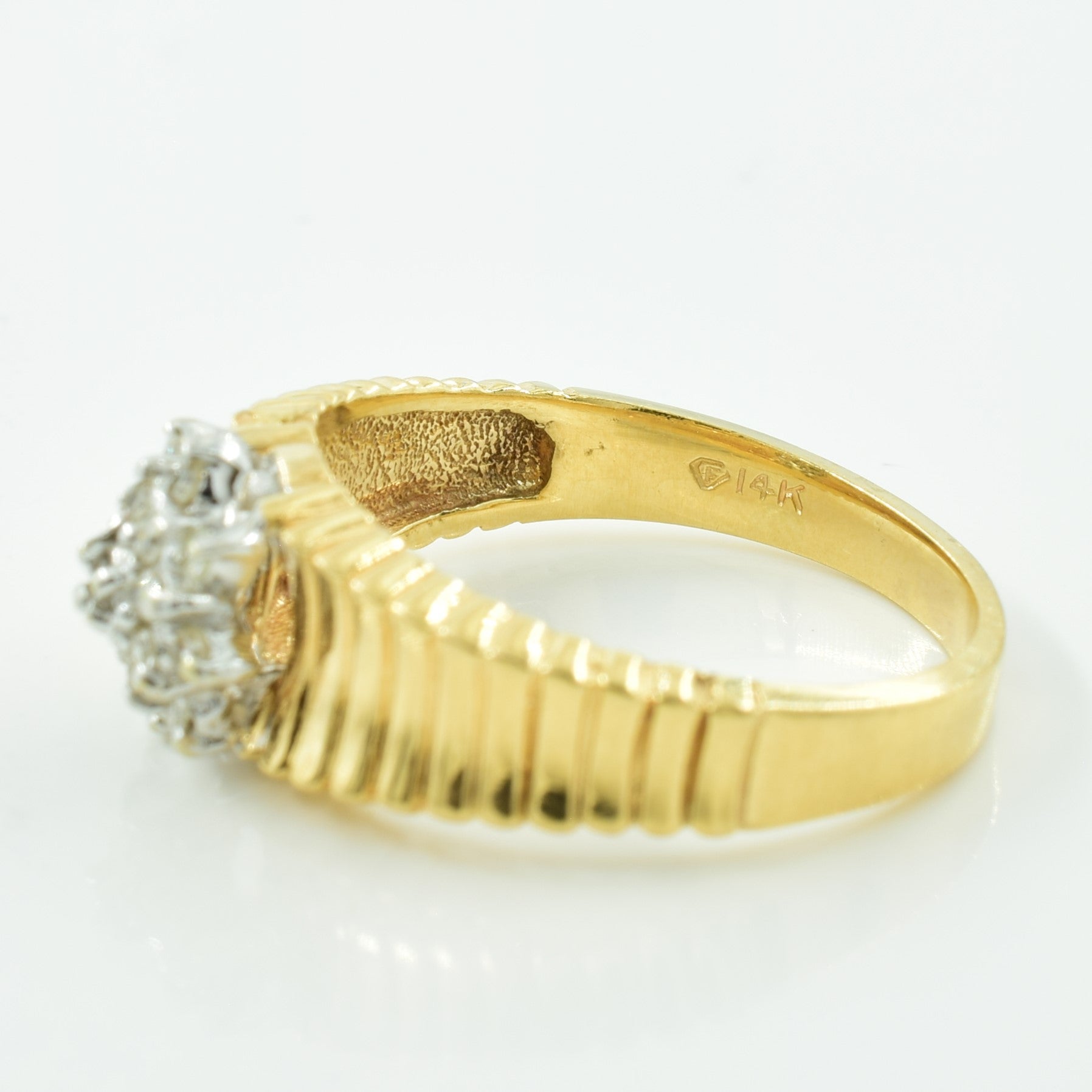 Diamond Cluster Ring | 0.20ctw | SZ 8.25 |
