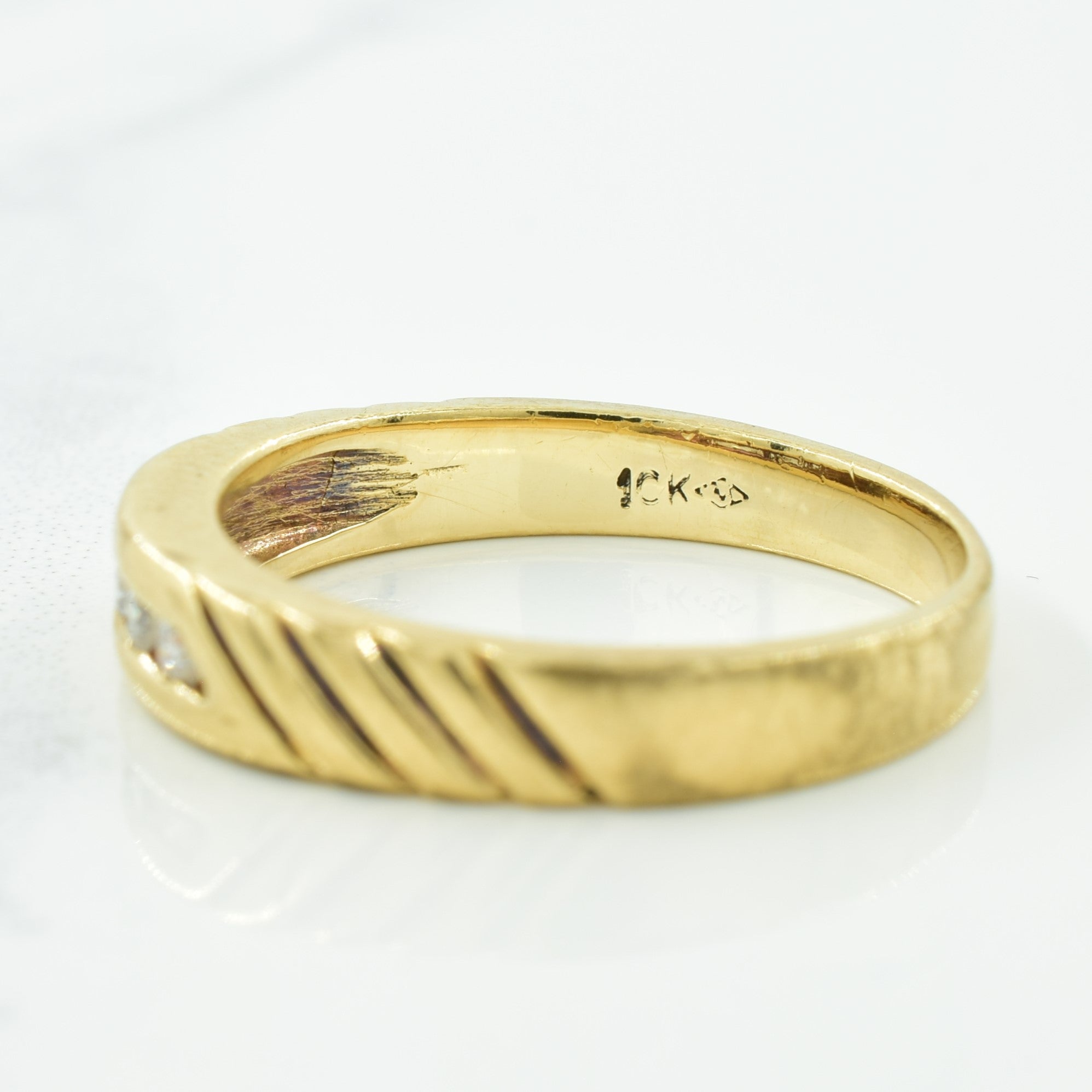 Channel Set Diamond Ring | 0.08ctw | SZ 7.25 |