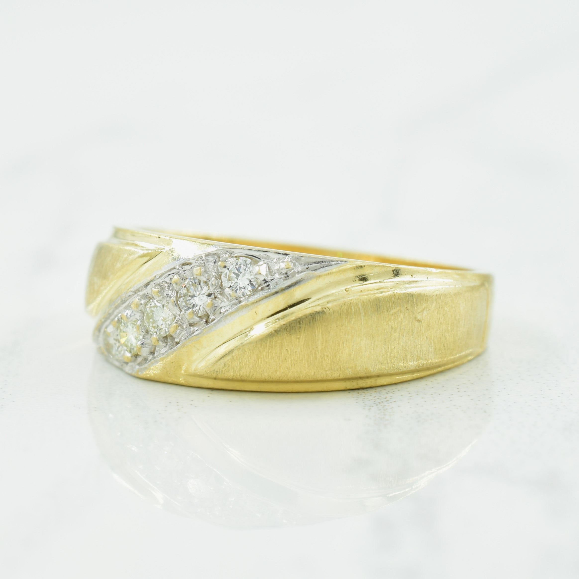 Pave Set Diamond Ring | 0.12ctw | SZ 6.75 |