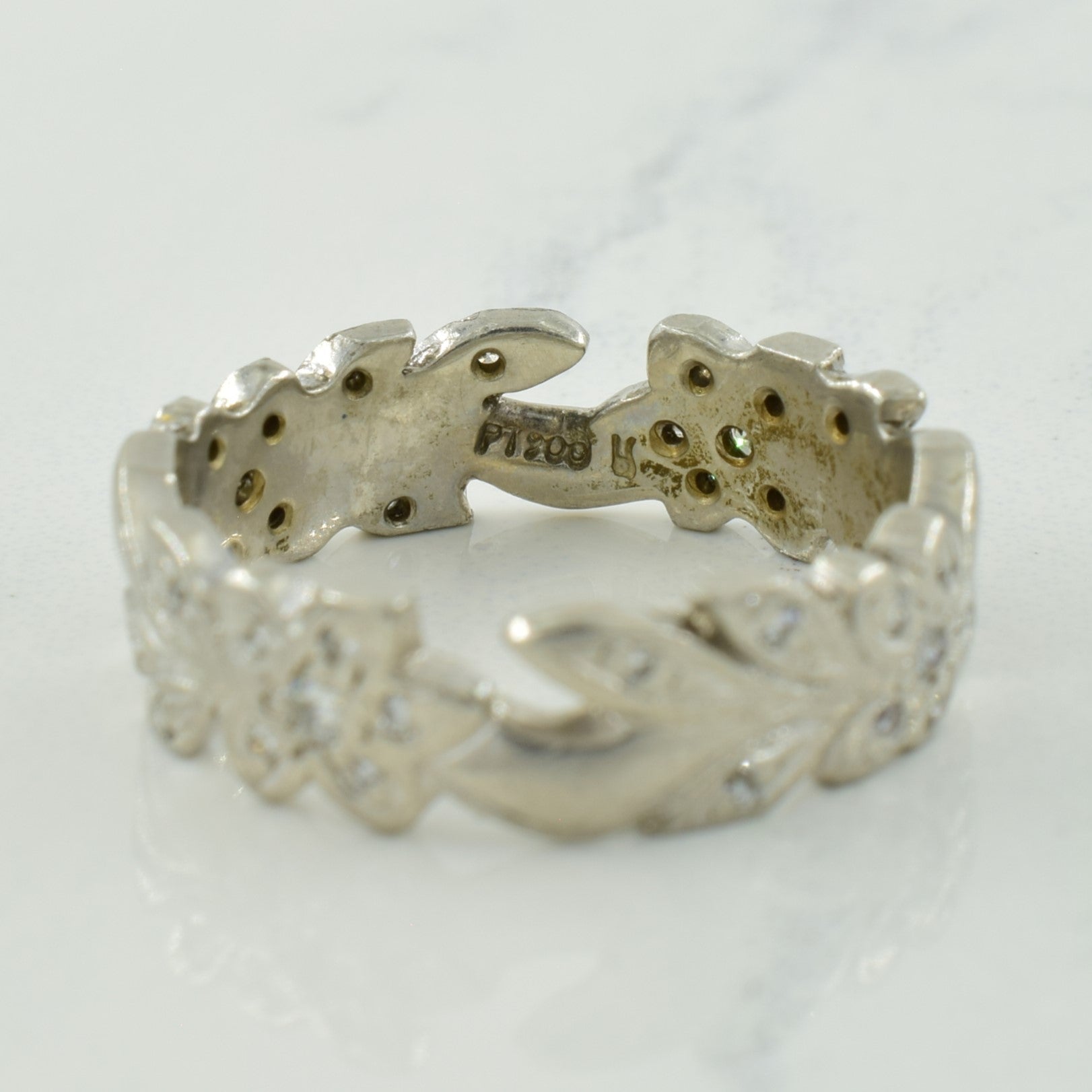 Diamond Floral Ring | 0.20ctw | SZ 5.25 |