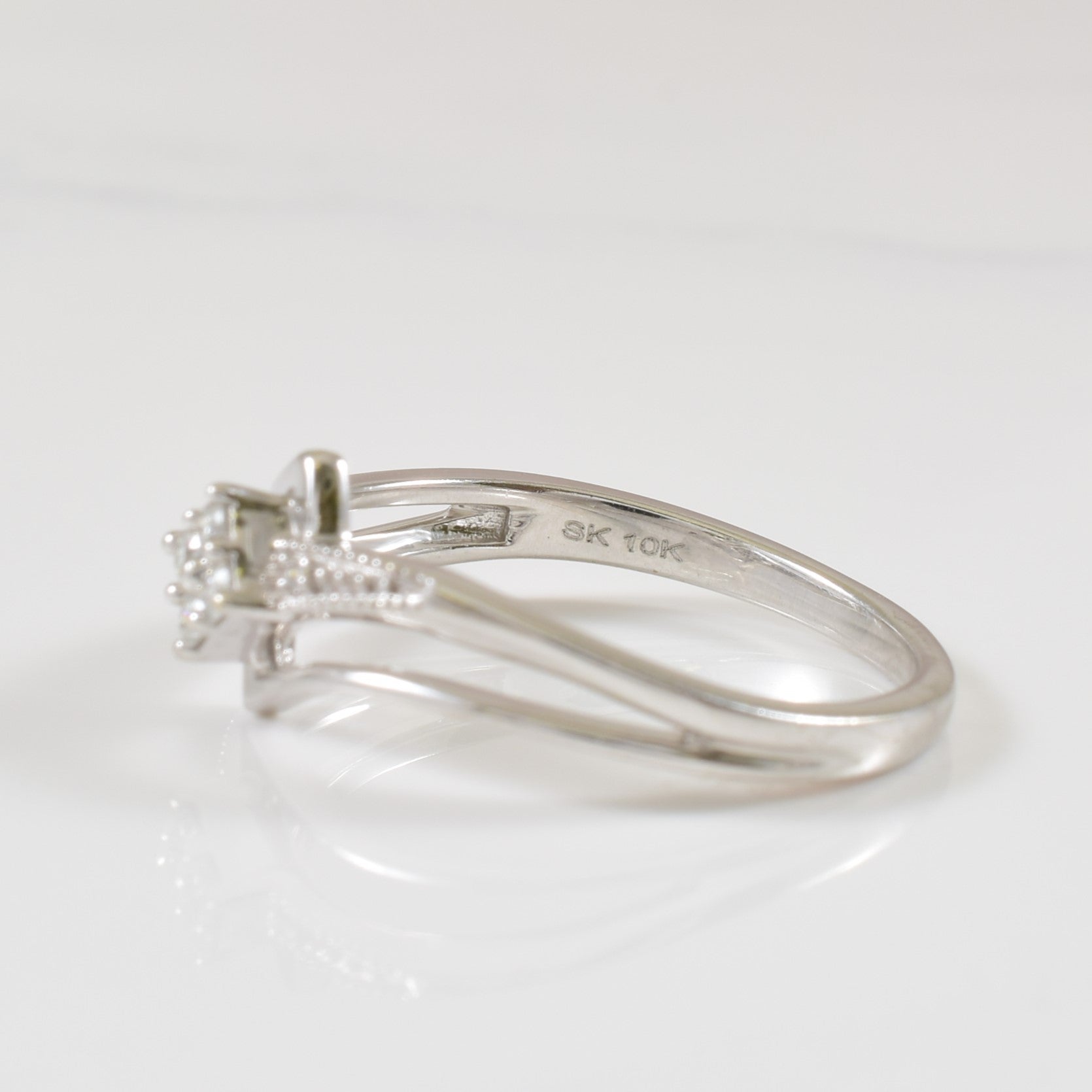 Diamond Bypass Ring | 0.09ctw | SZ 6.5 |