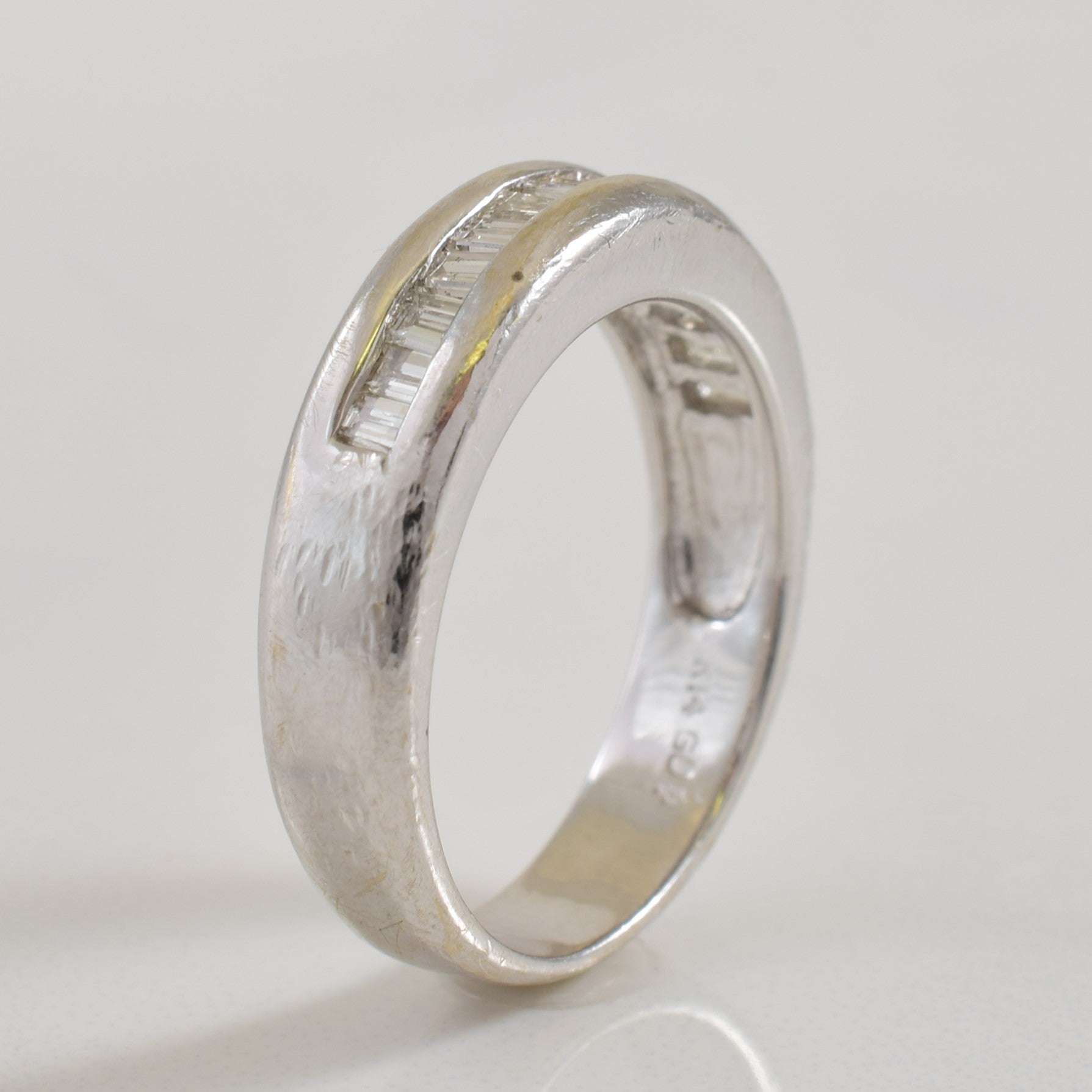 Channel Set Diamond Ring | 0.45ctw | SZ 6.5 |