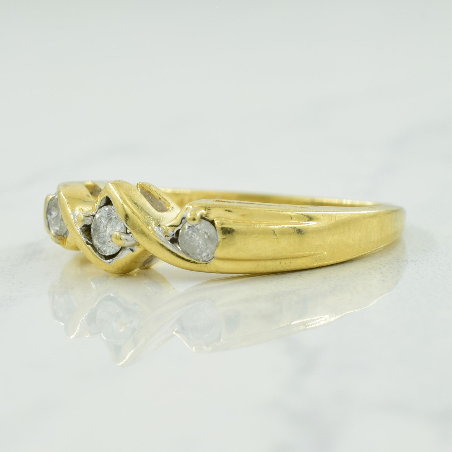 Diamond Bypass Ring | 0.18ctw | SZ 7.5 |