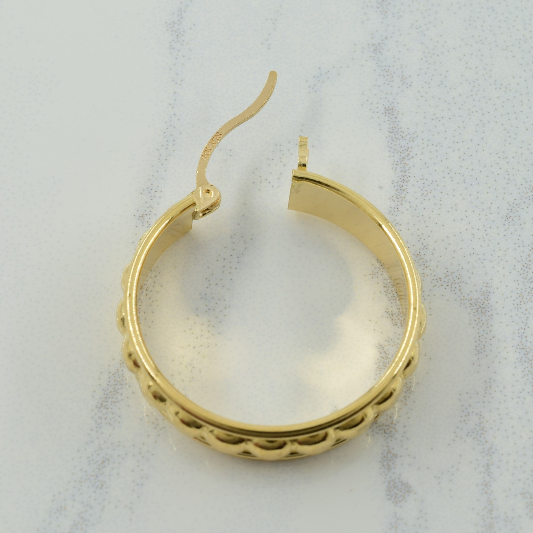 10k Yellow Gold Hoop Earrings |