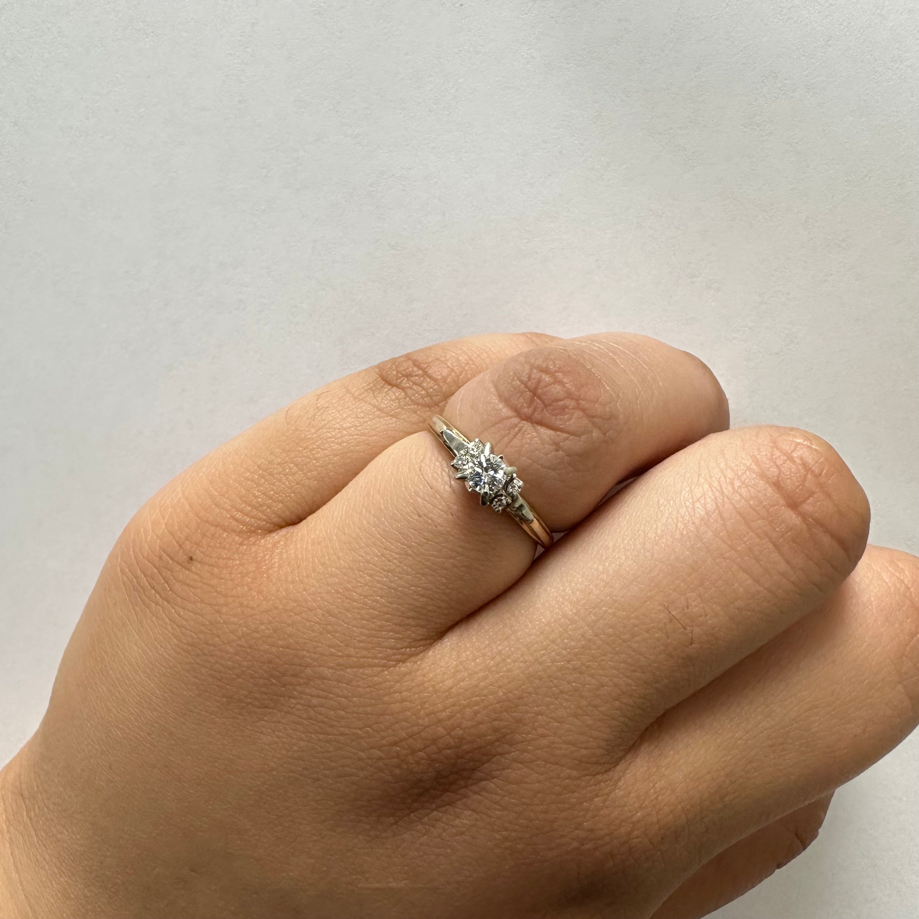 Five Stone Diamond Ring | 0.24ctw | SZ 6 |