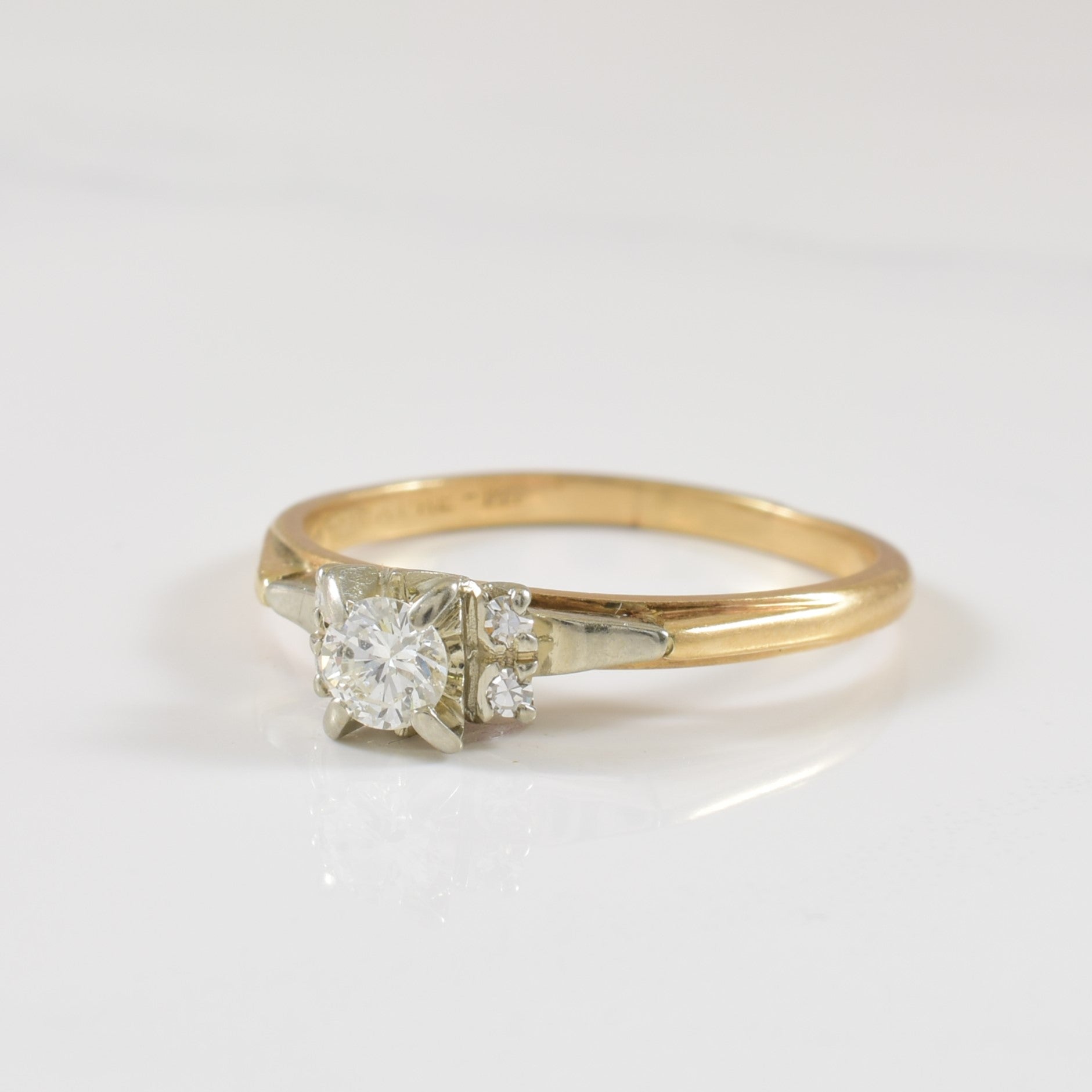 Five Stone Diamond Ring | 0.24ctw | SZ 6 |