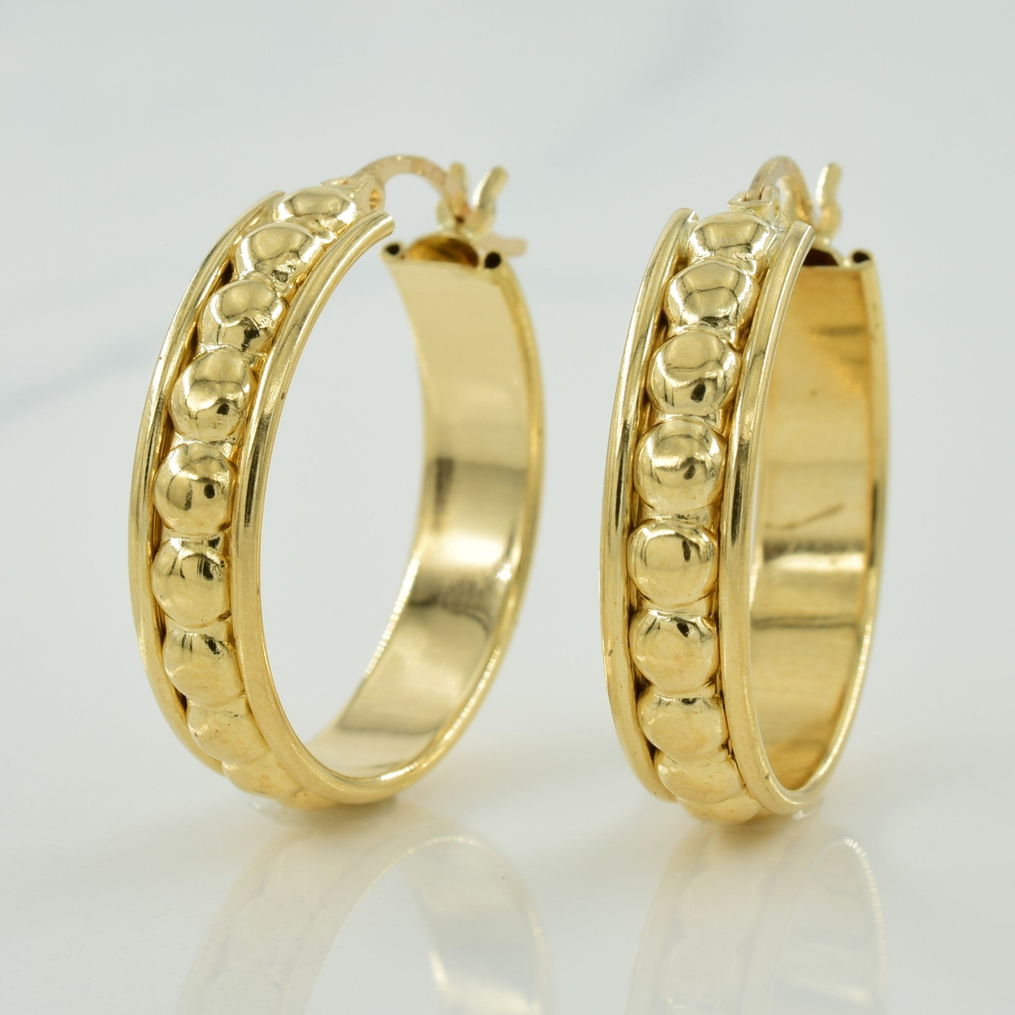 10k Yellow Gold Hoop Earrings |