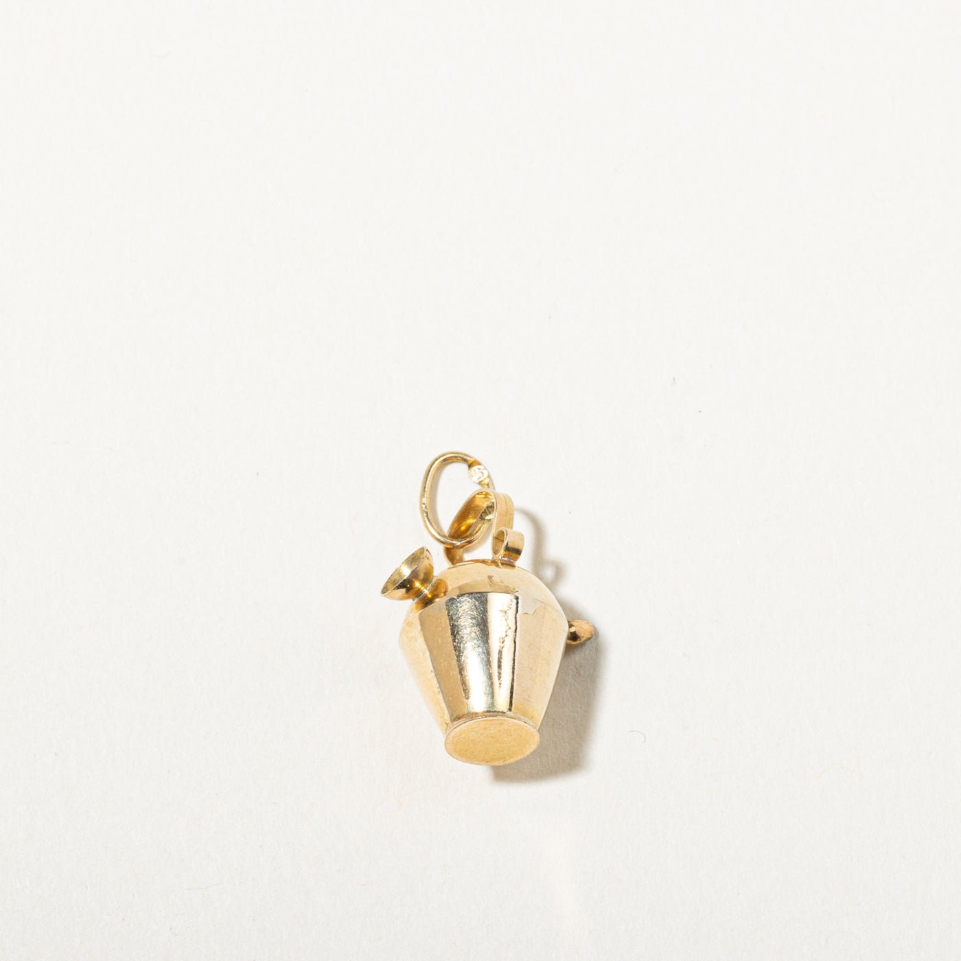 18k Yellow Gold Cocktail Shaker Charm