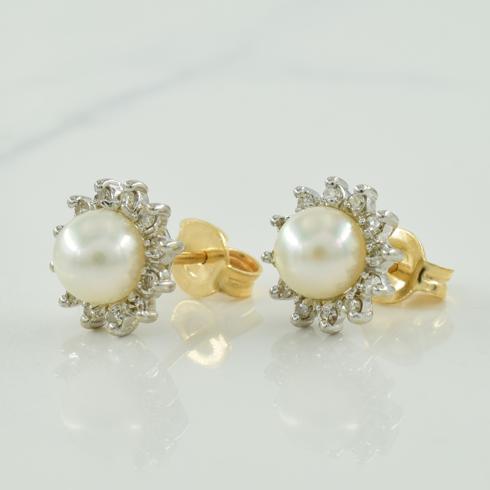 Ensemble pendentif et boucles d'oreilles halo perles et diamants | 5,00 ct, 0,38 ct |