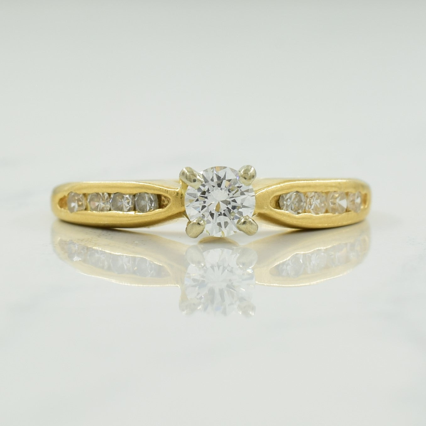 Diamond Engagement Ring | 0.32ctw | 3.25 |