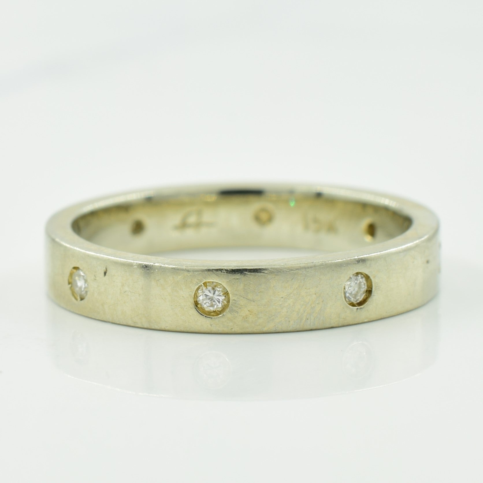 Flush Set Diamond Ring | 0.08ctw | SZ 5.25 |