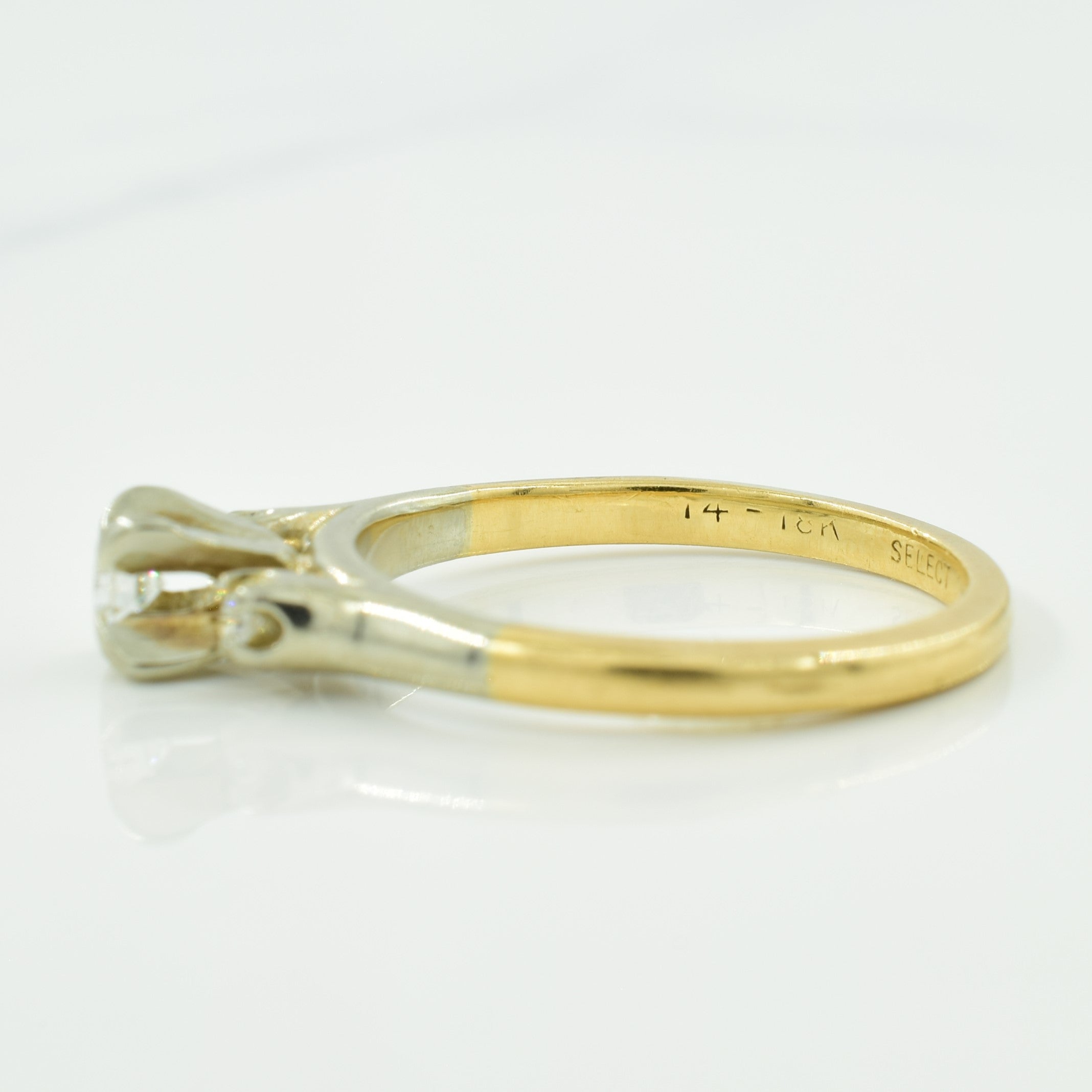 Two Tone Diamond Ring | 0.13ctw | SZ 5.25 |
