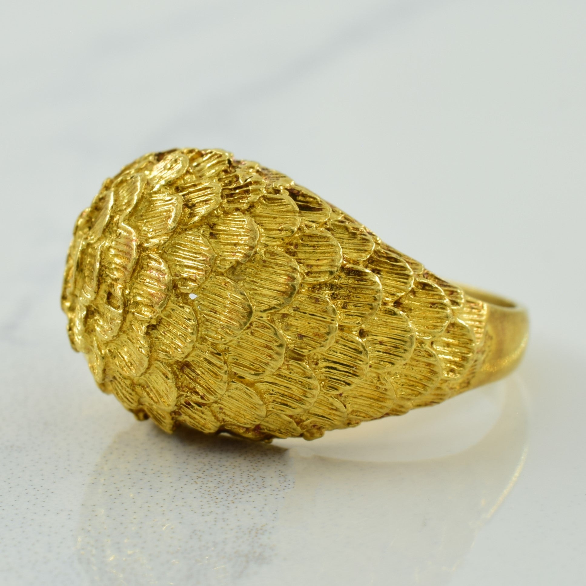 18k Yellow Gold Textured Ring | SZ 5.75 |