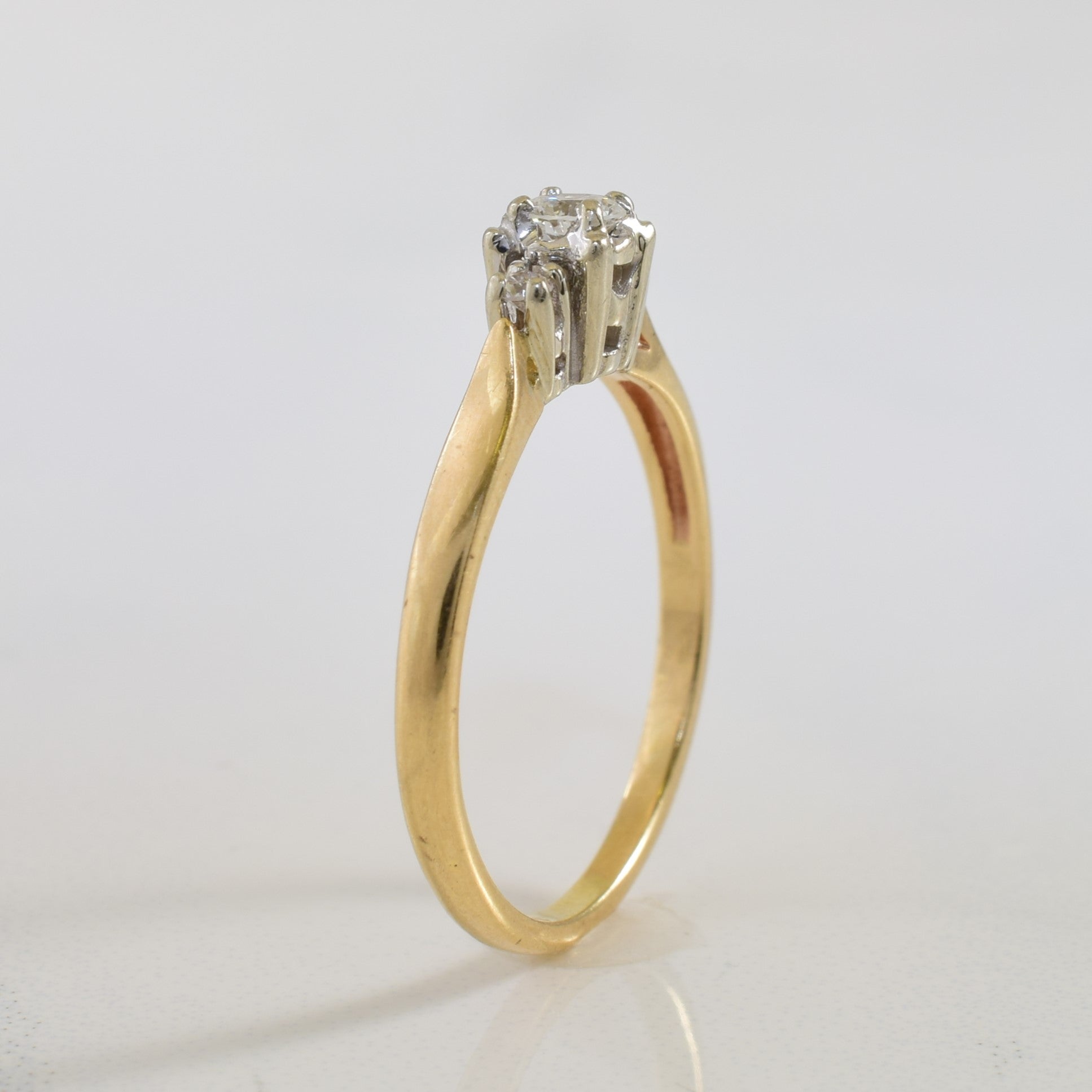 Bague trois diamants | 0,12 ct au total | Taille 5 |