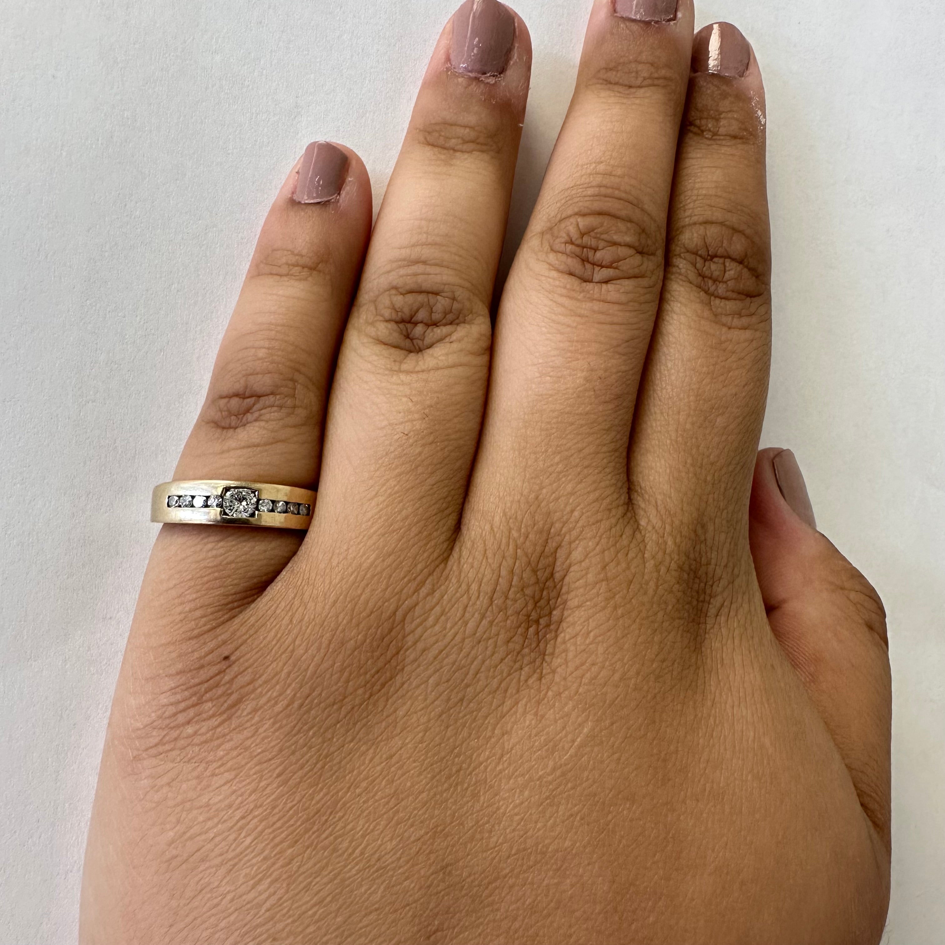 Channel Set Diamond Ring | 0.27ctw | SZ 6.5 |