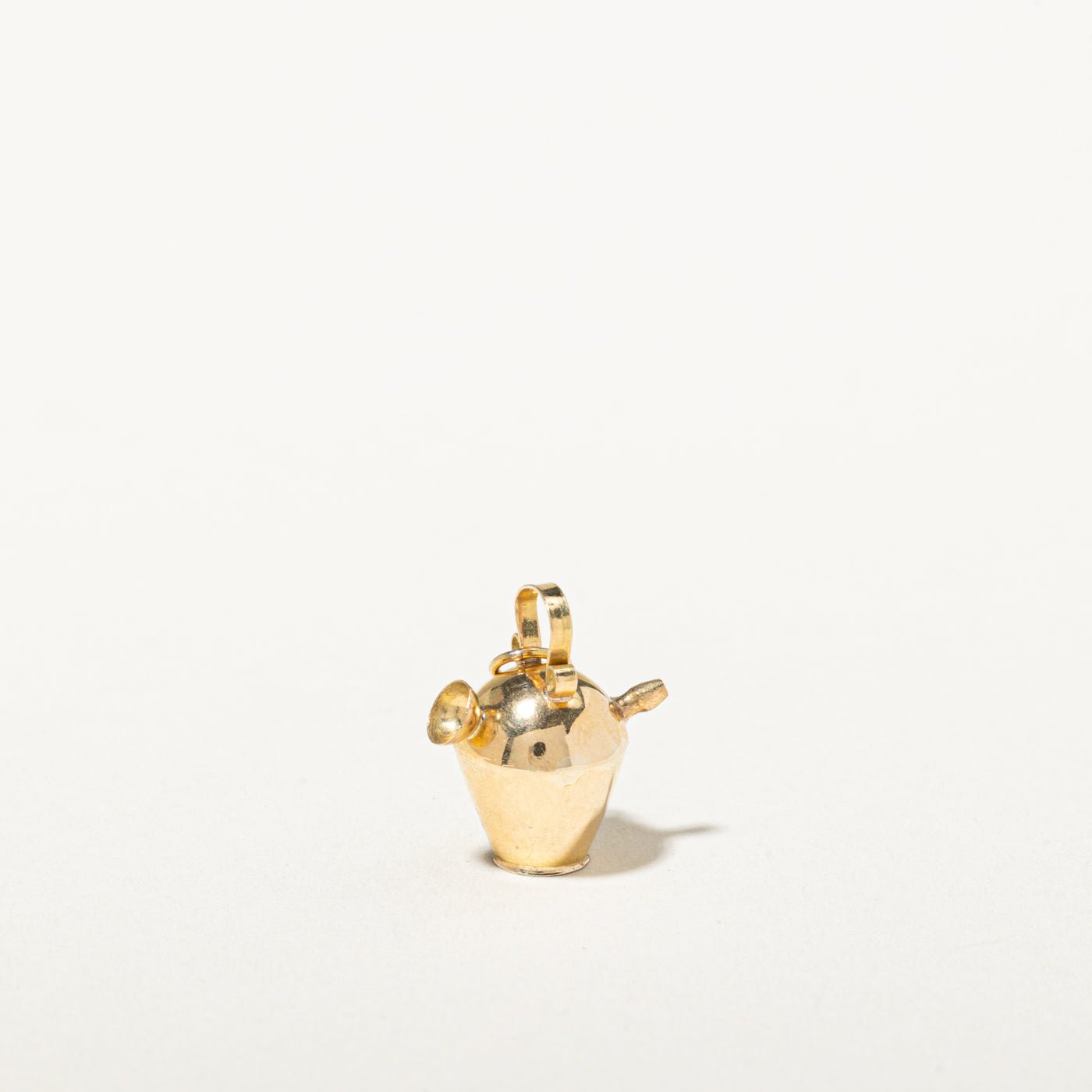 18k Yellow Gold Cocktail Shaker Charm