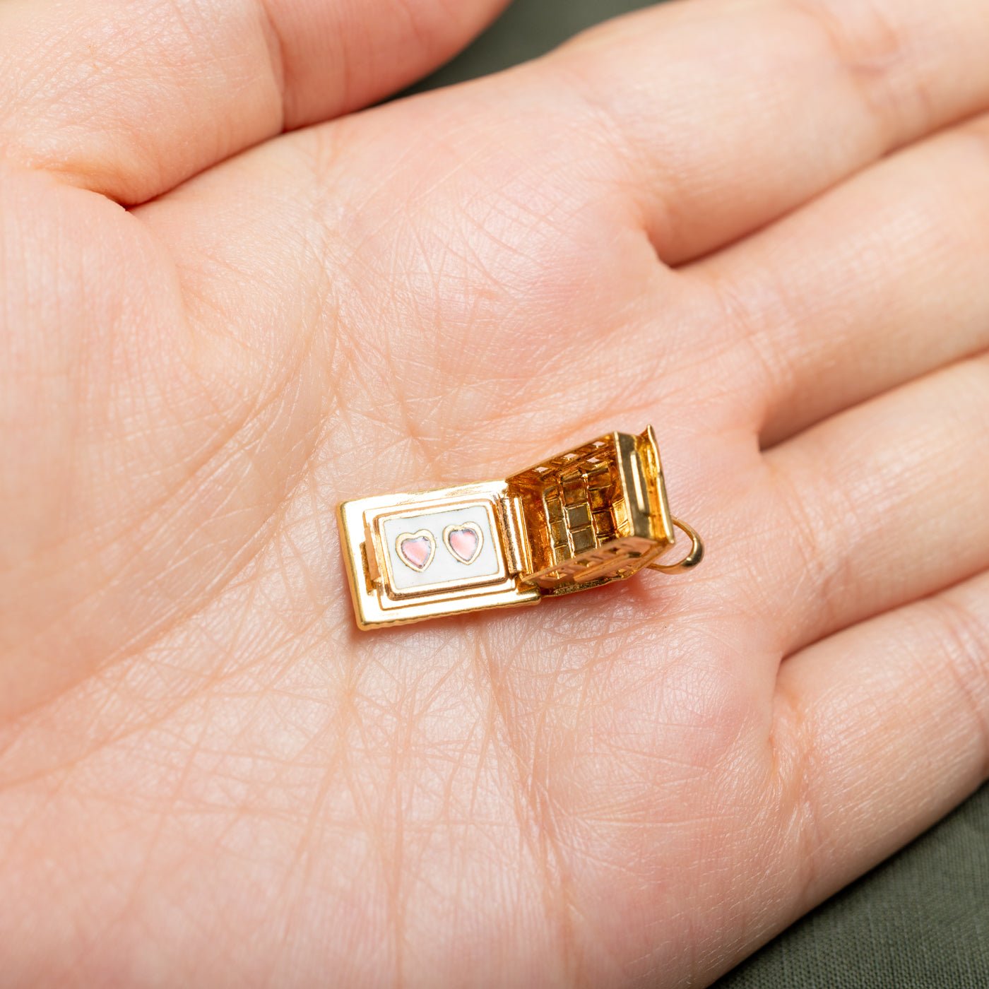 18k Yellow Gold Chalet with Heart Charm