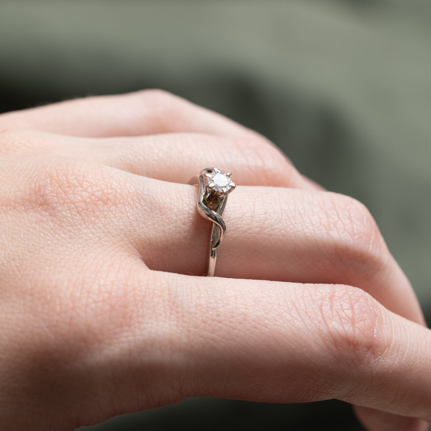 Solitaire Diamond Wave Ring | 0.23ct | SZ 6.75