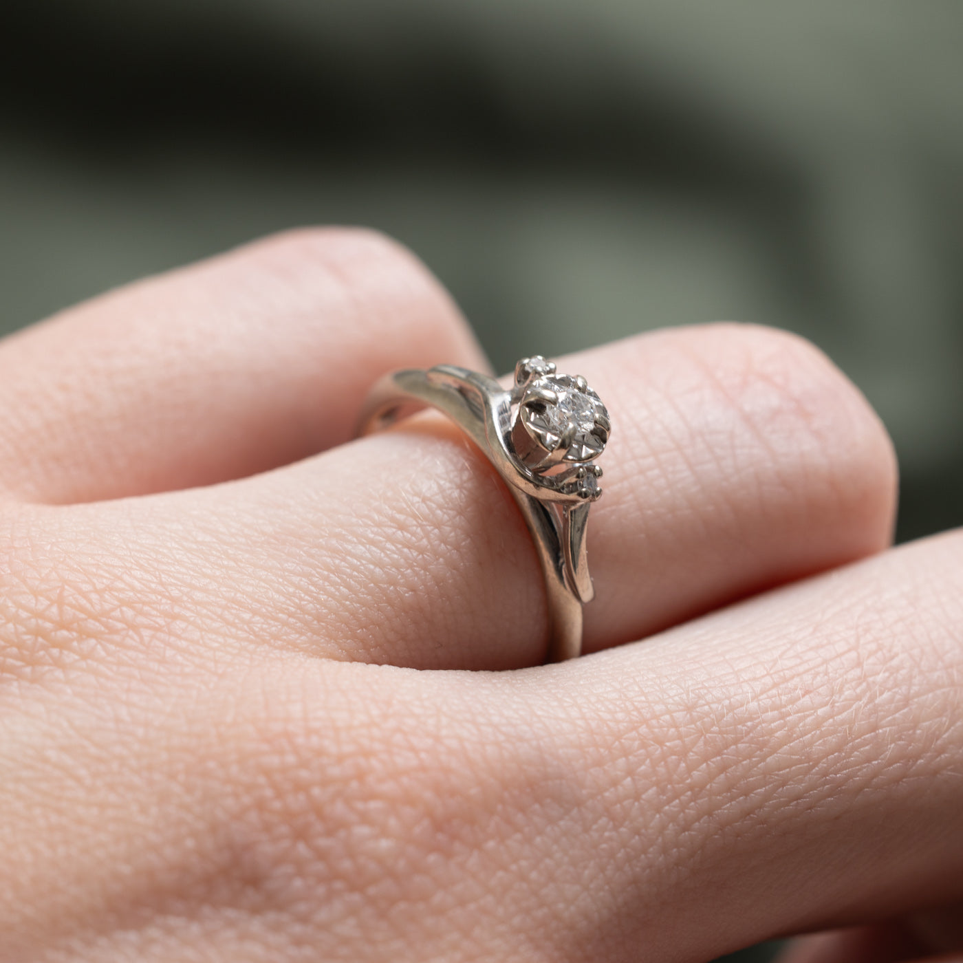 'Birks' Illusion Set Diamond Ring | 0.12ctw | SZ 5.5