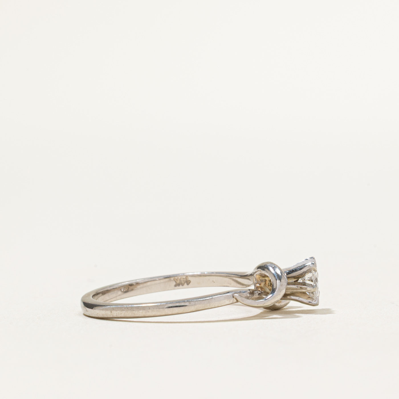 Solitaire Diamond Wave Ring | 0.23ct | SZ 6.75
