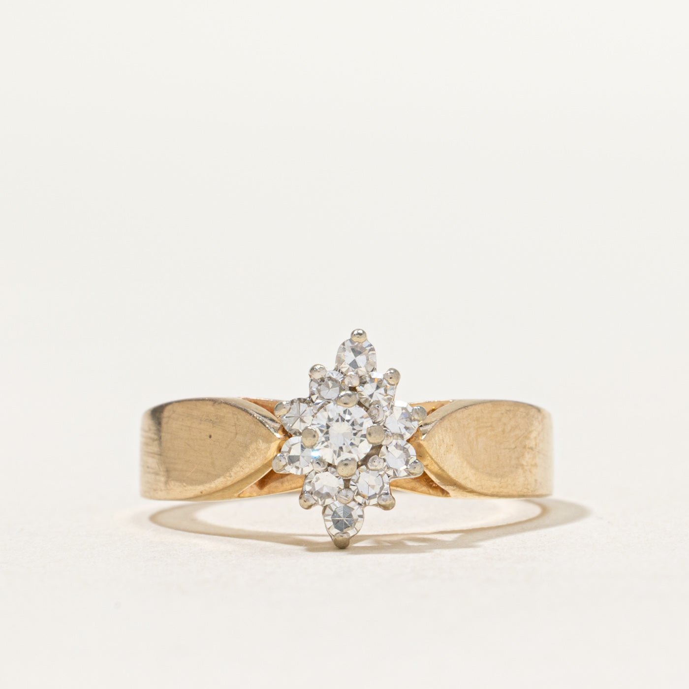 Diamond Cluster Reverse Tapered Ring | 0.33ctw | SZ 7.5