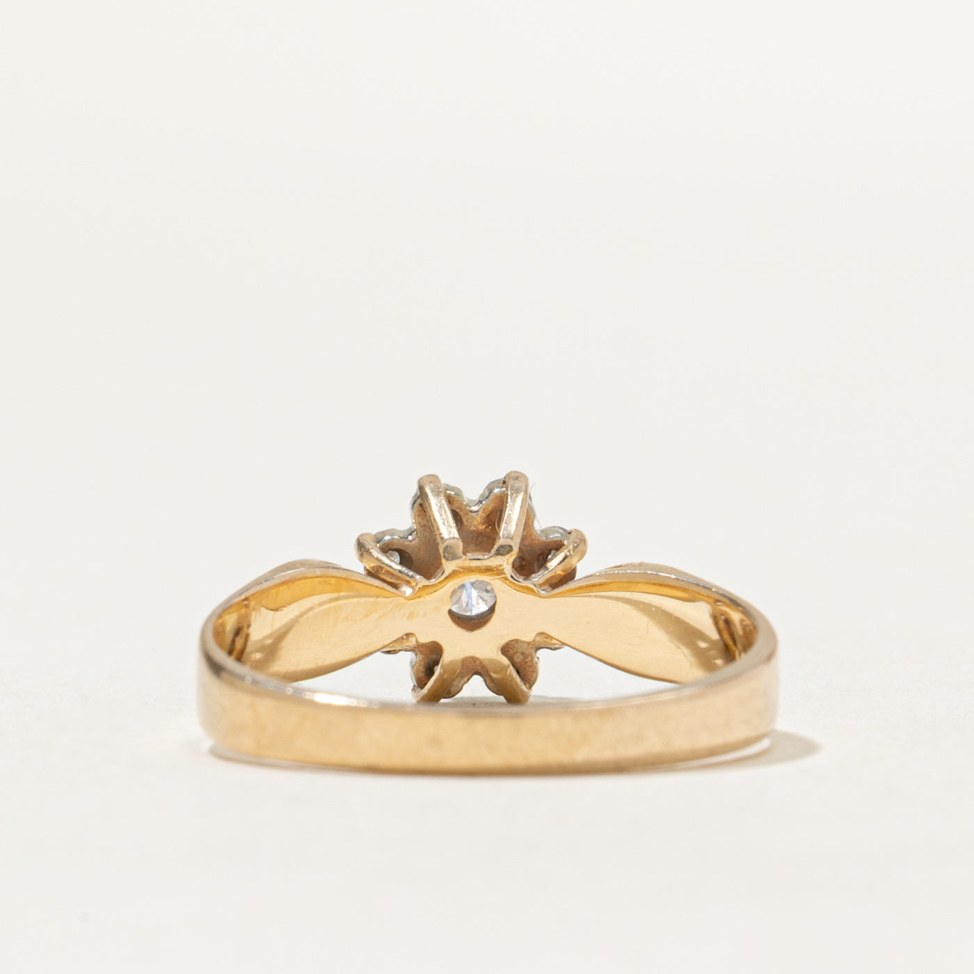 Diamond Petal Reverse Tapered Ring | 0.36ctw | SZ 7