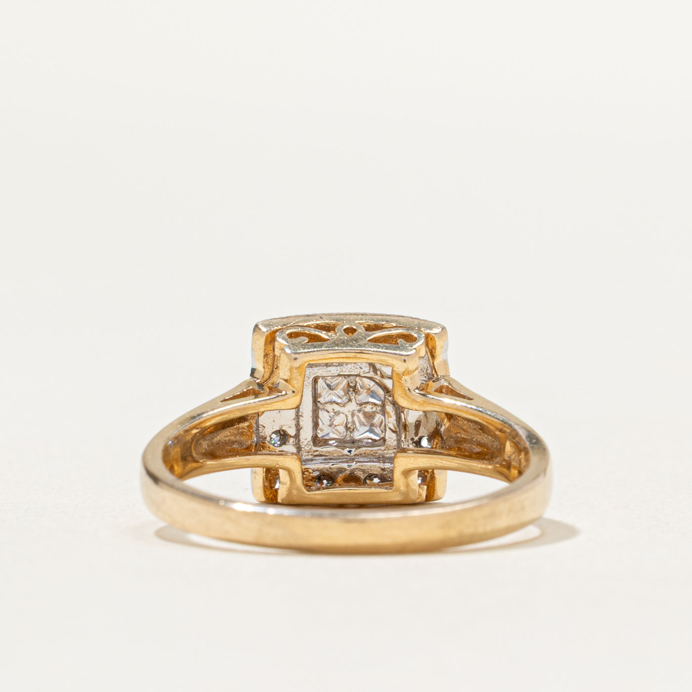 Illusion Set Diamond Halo Ring | 0.31ctw | SZ 6.5