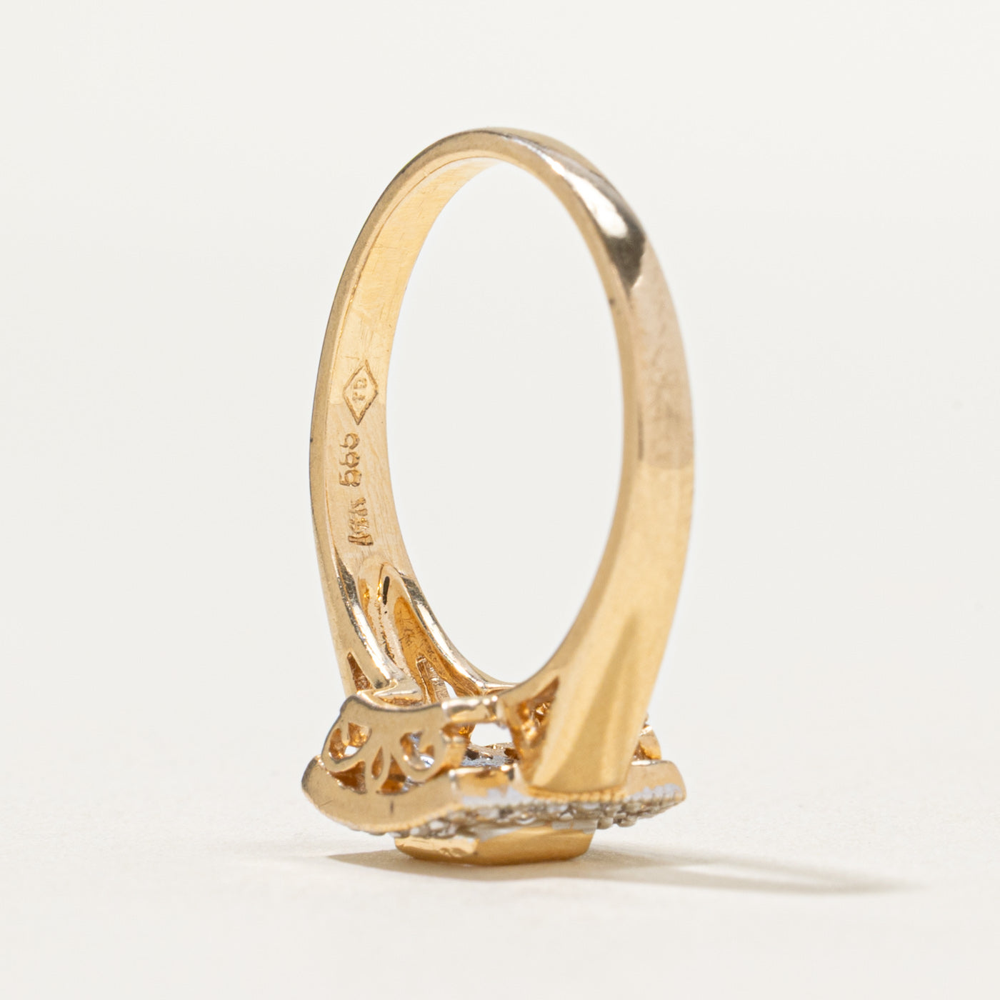 Illusion Set Diamond Halo Ring | 0.31ctw | SZ 6.5