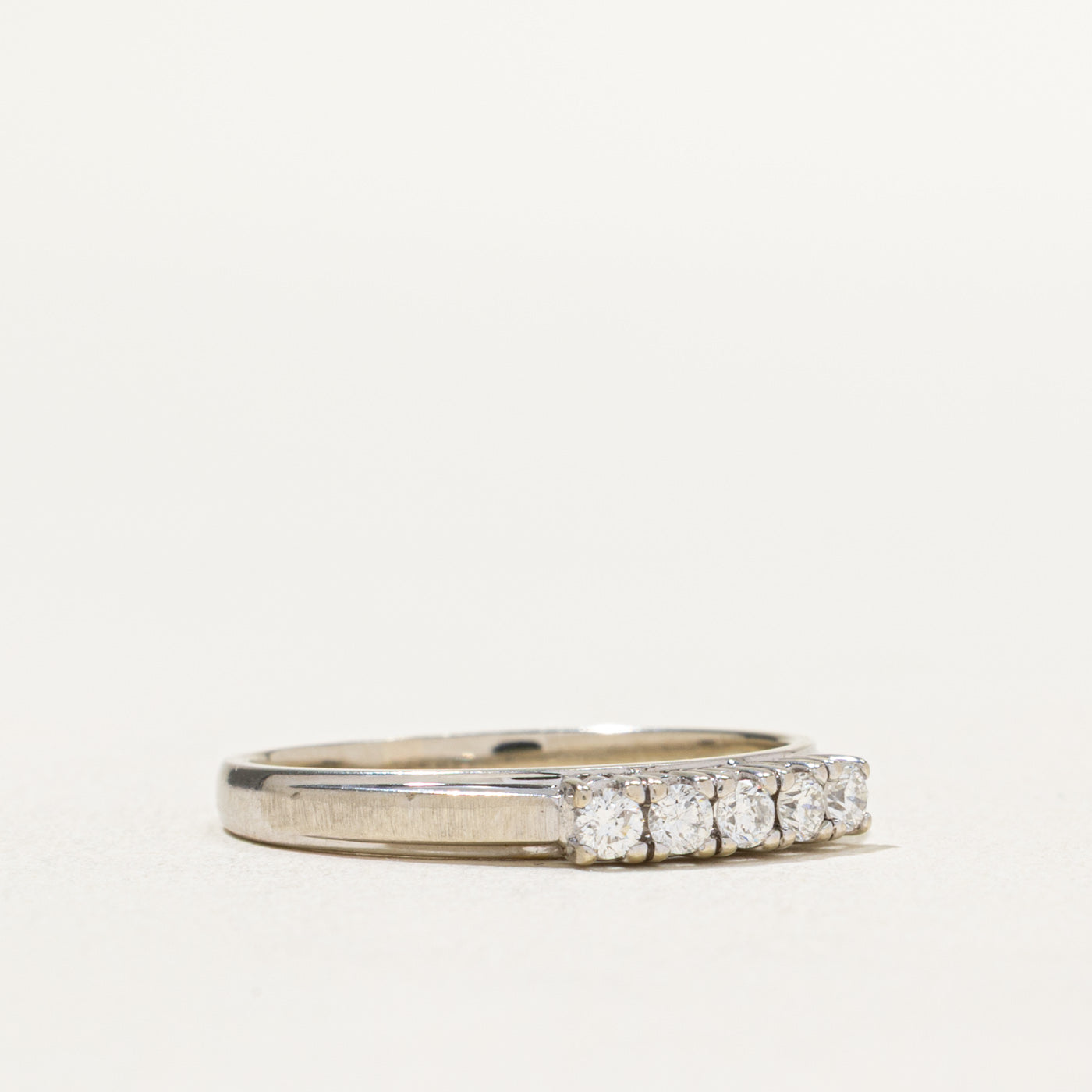 Bague cinq diamants | 0,25 ct au total | Taille 7,25