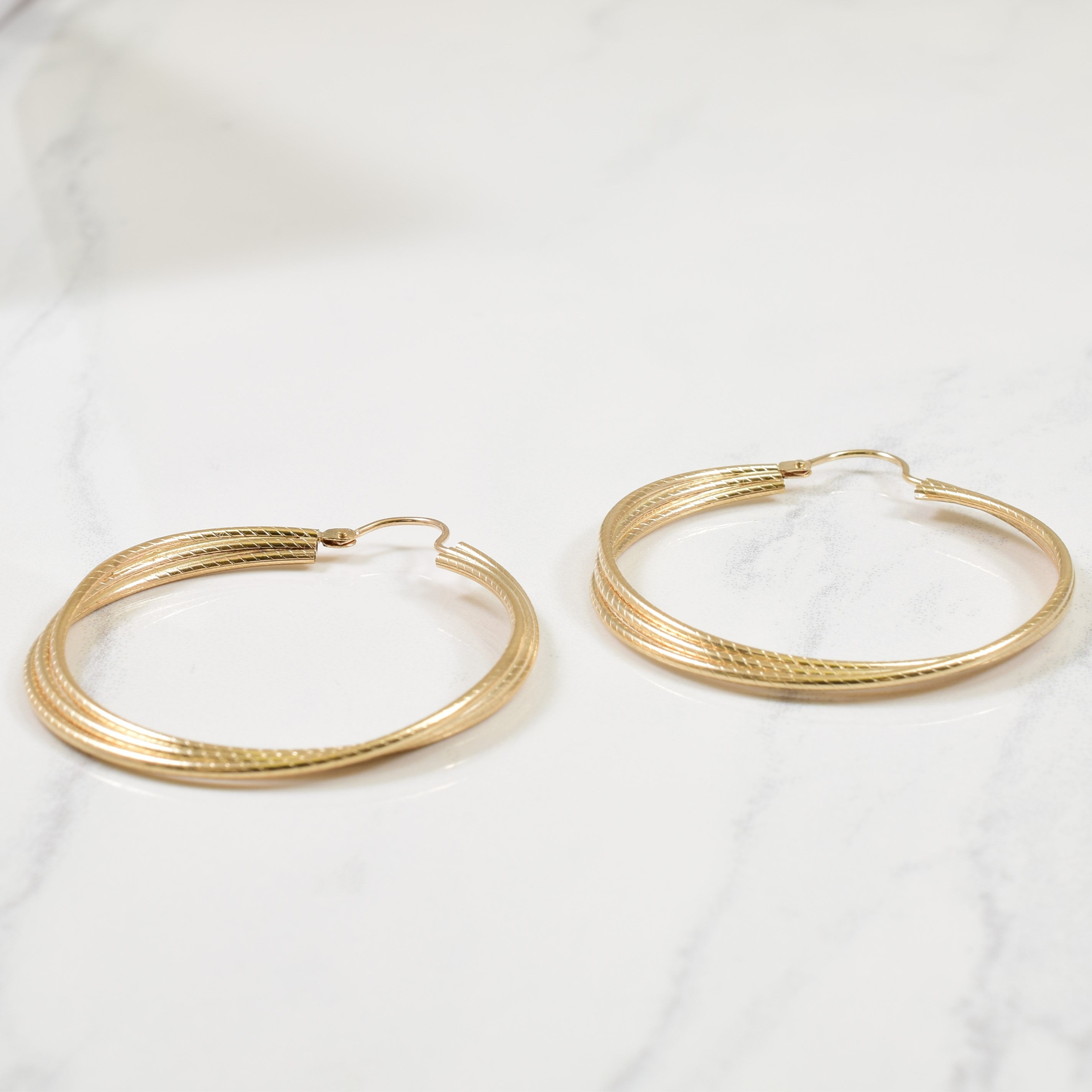 10k Yellow Gold Hoop Earrings |