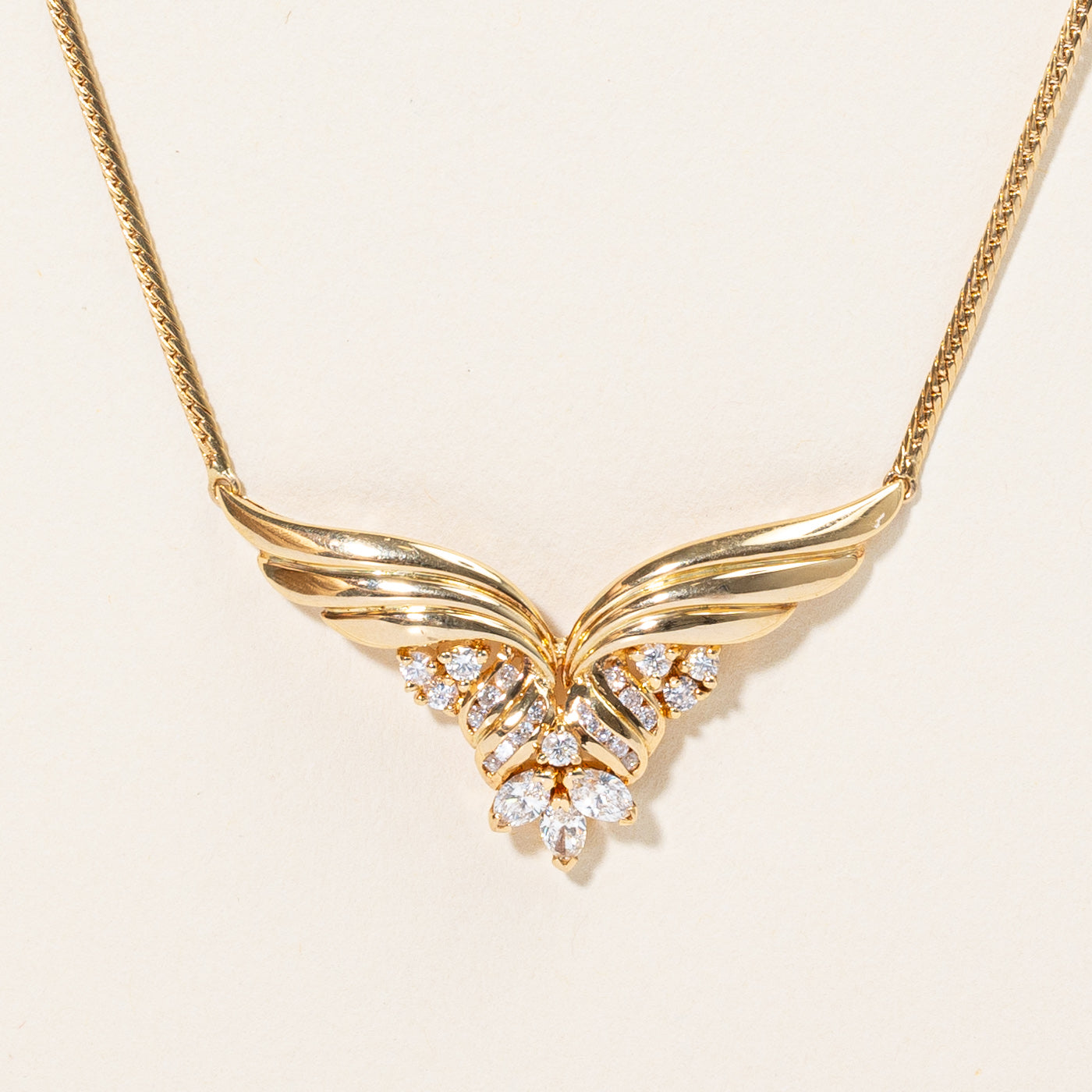 Diamond Pendant Necklace | 0.90ctw | 16" |